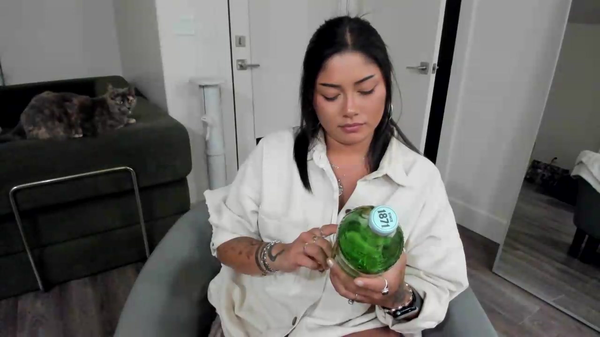 Gallery image thumbnail from YourGoddessLu's myfreecams stream on, 05/24/2026, 06:38 image 20 of 20