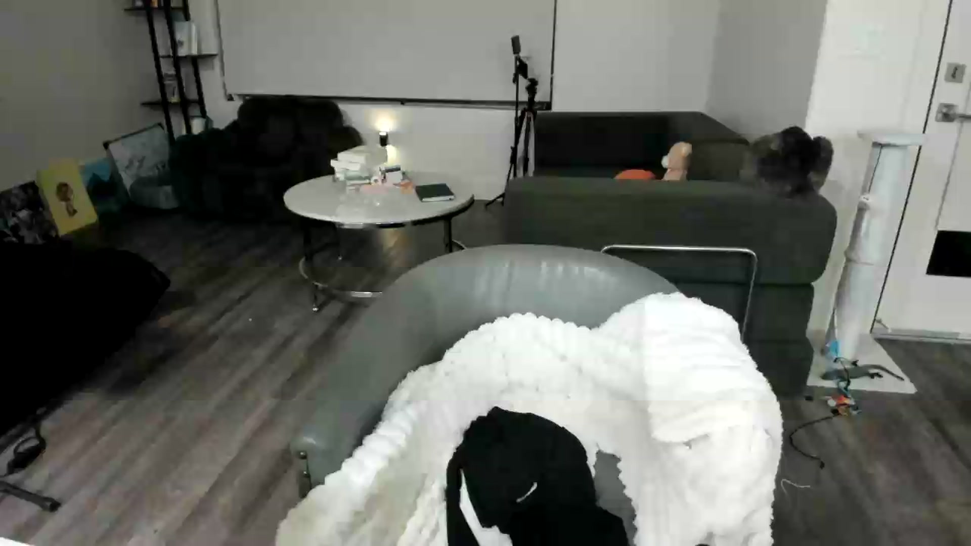 Gallery image thumbnail from YourGoddessLu's myfreecams stream on, 05/30/2026, 08:03 image 20 of 20