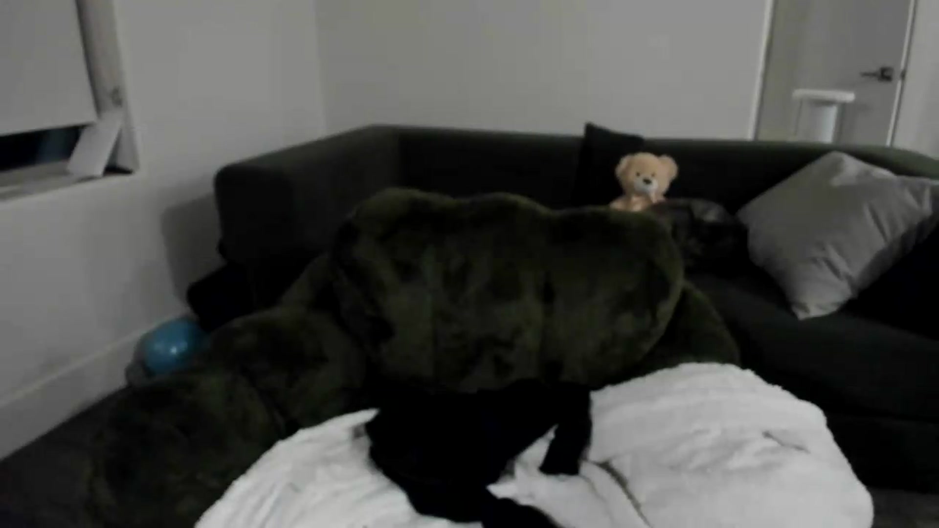 Gallery image thumbnail from YourGoddessLu's myfreecams stream on, 06/06/2026, 04:18 image 4 of 20