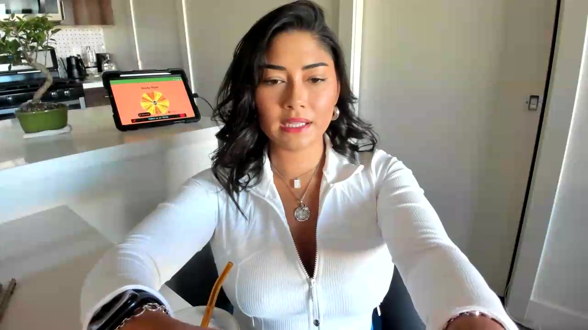 Gallery image thumbnail from YourGoddessLu's myfreecams stream on, 06/07/2026, 02:38 image 2 of 20
