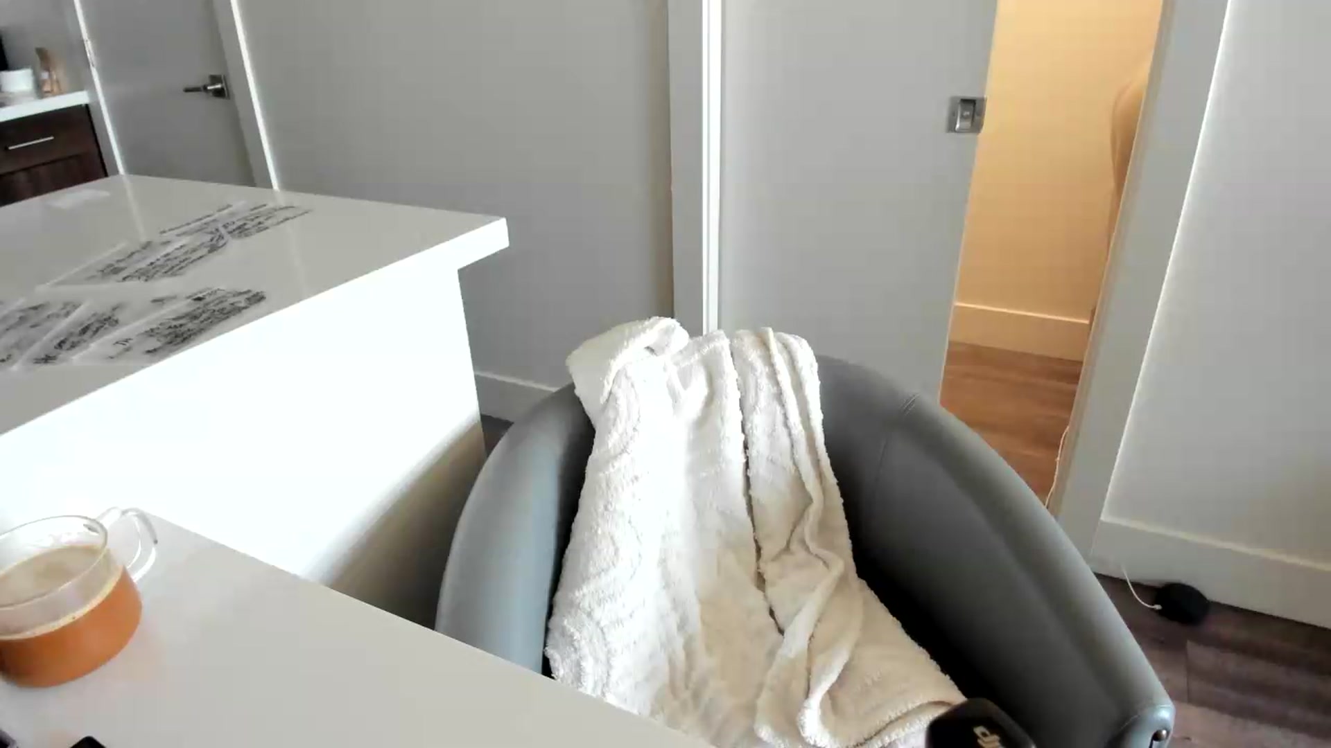 Gallery image thumbnail from YourGoddessLu's myfreecams stream on, 06/12/2026, 22:06 image 19 of 20