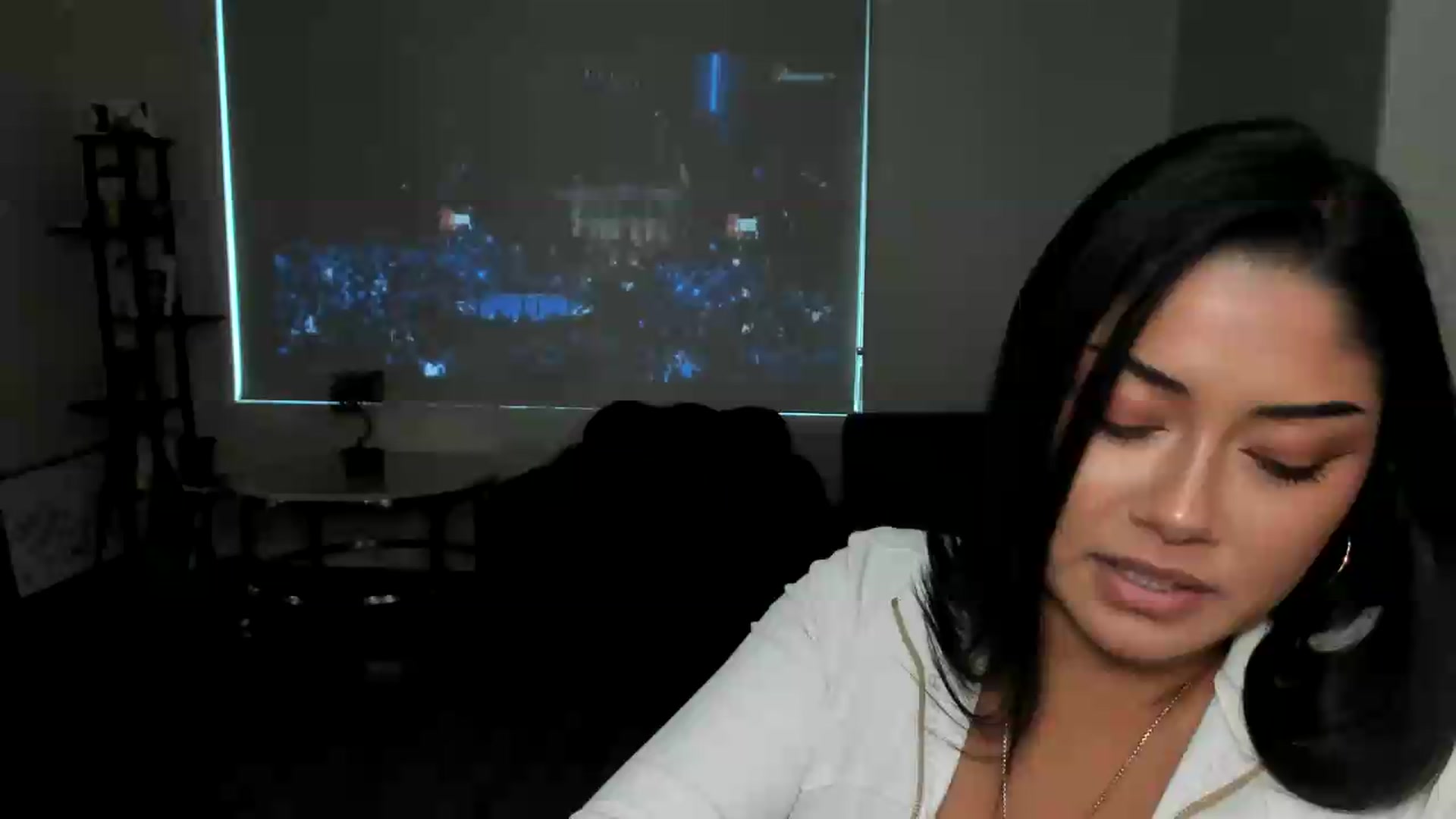 Gallery image thumbnail from YourGoddessLu's myfreecams stream on, 06/15/2026, 03:24 image 1 of 20