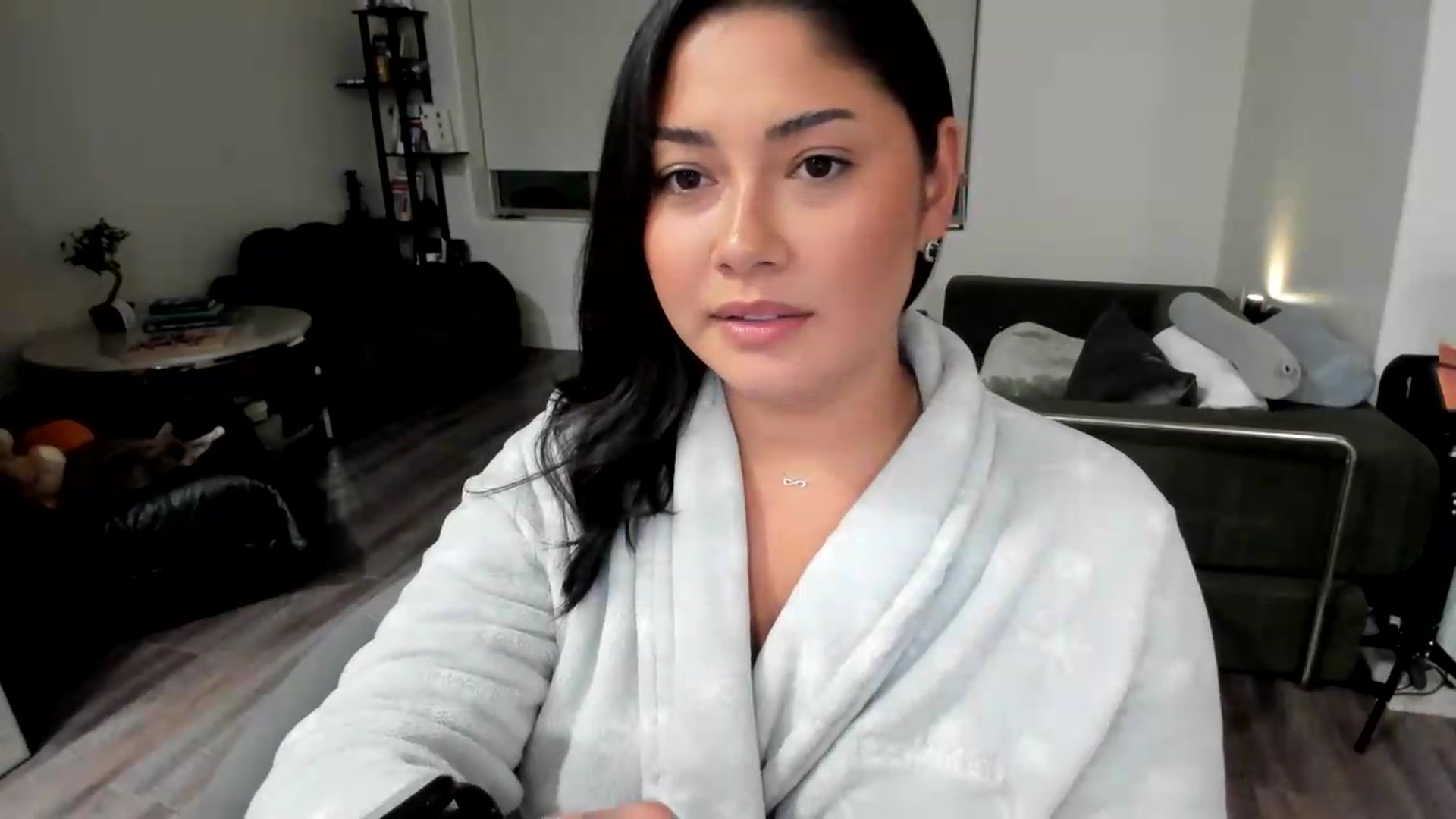 Gallery image thumbnail from YourGoddessLu's myfreecams stream on, 07/16/2026, 04:33 image 20 of 20