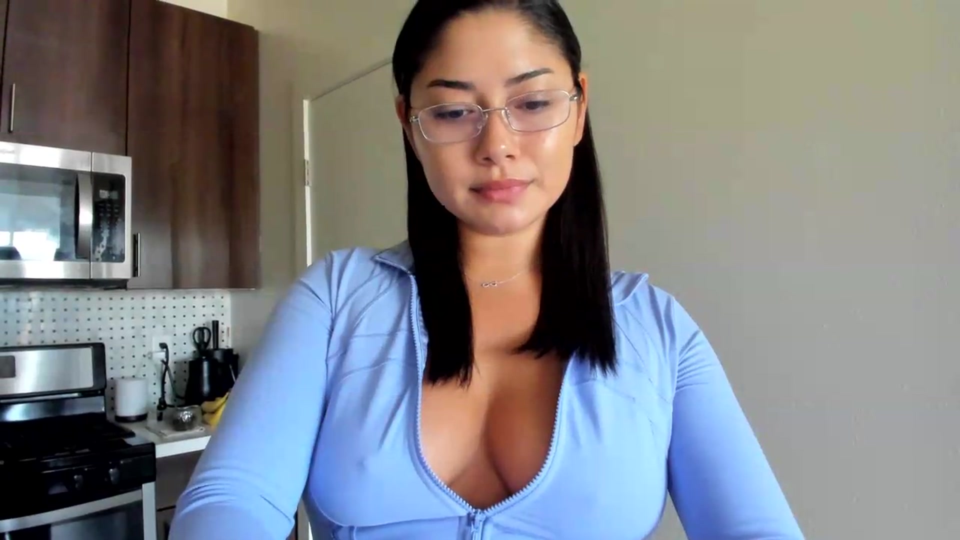 Gallery image thumbnail from YourGoddessLu's myfreecams stream on, 07/17/2026, 18:46 image 14 of 20