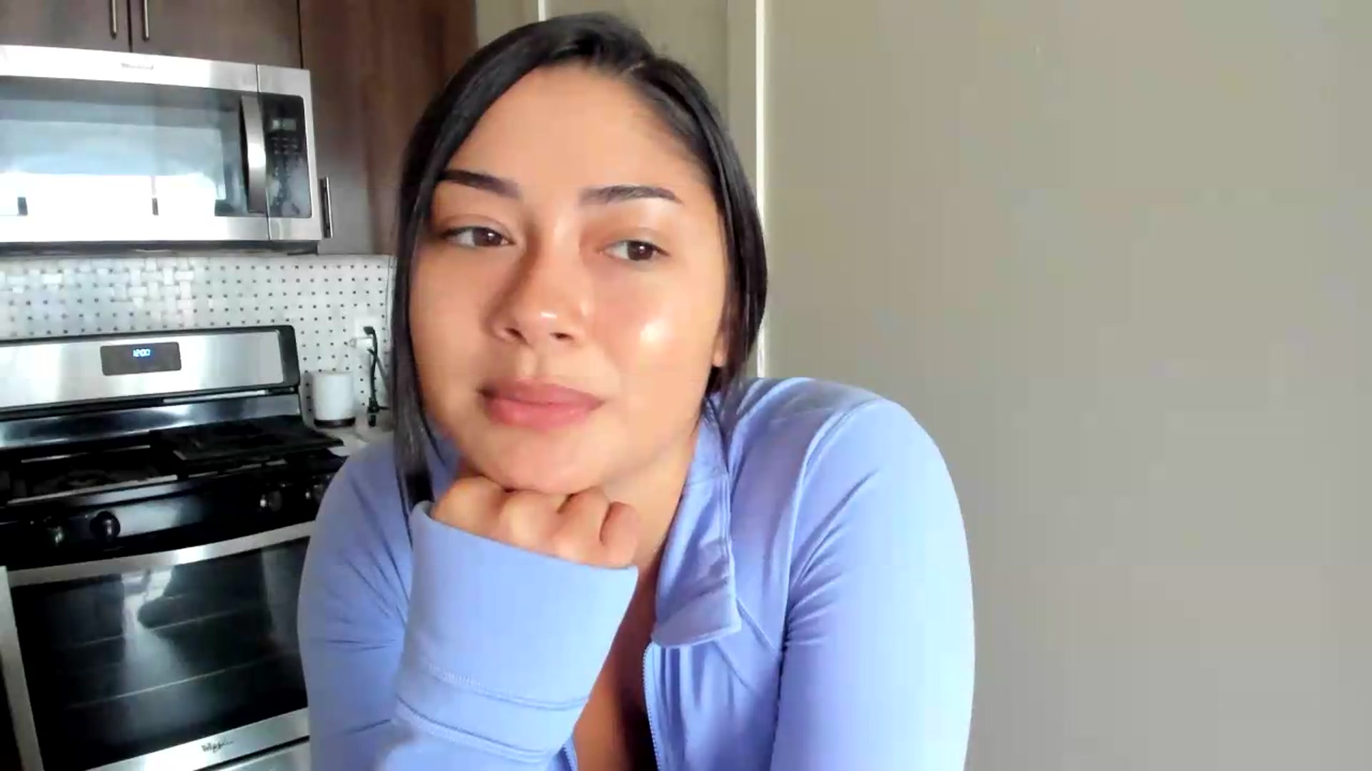 Gallery image thumbnail from YourGoddessLu's myfreecams stream on, 07/17/2026, 19:12 image 13 of 20