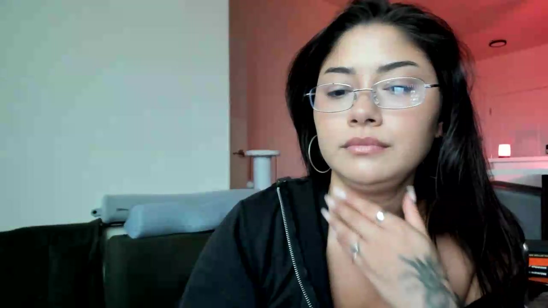 Gallery image thumbnail from YourGoddessLu's myfreecams stream on, 07/21/2026, 03:06 image 6 of 20