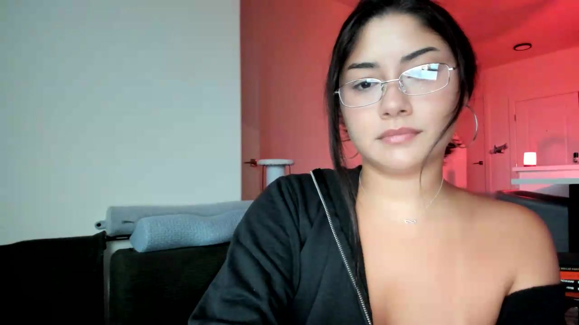 Gallery image thumbnail from YourGoddessLu's myfreecams stream on, 07/21/2026, 03:06 image 11 of 20