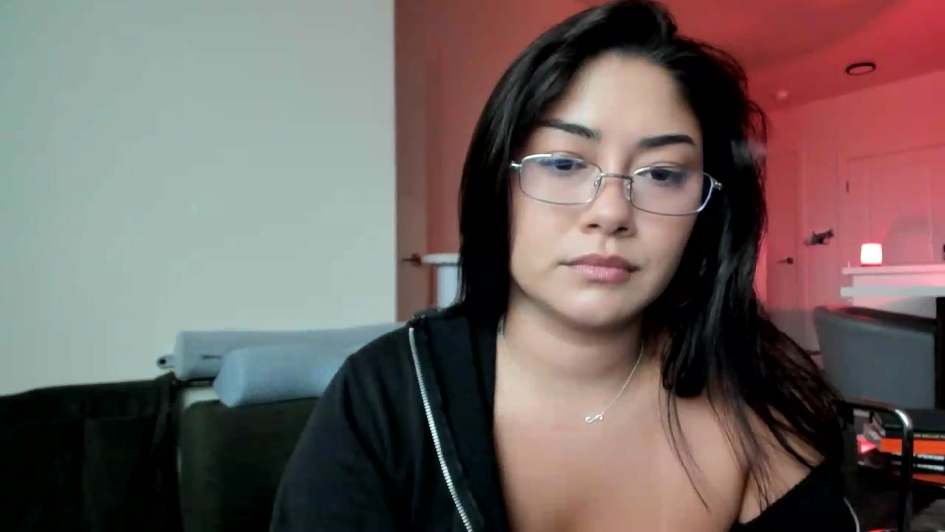 Gallery image thumbnail from YourGoddessLu's myfreecams stream on, 07/21/2026, 03:06 image 5 of 20