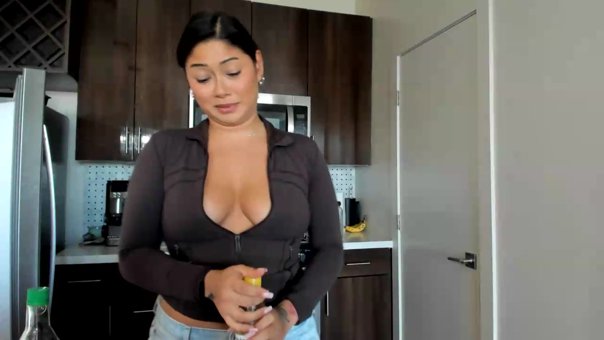Gallery image thumbnail from YourGoddessLu's myfreecams stream on, 07/24/2026, 01:33 image 11 of 20