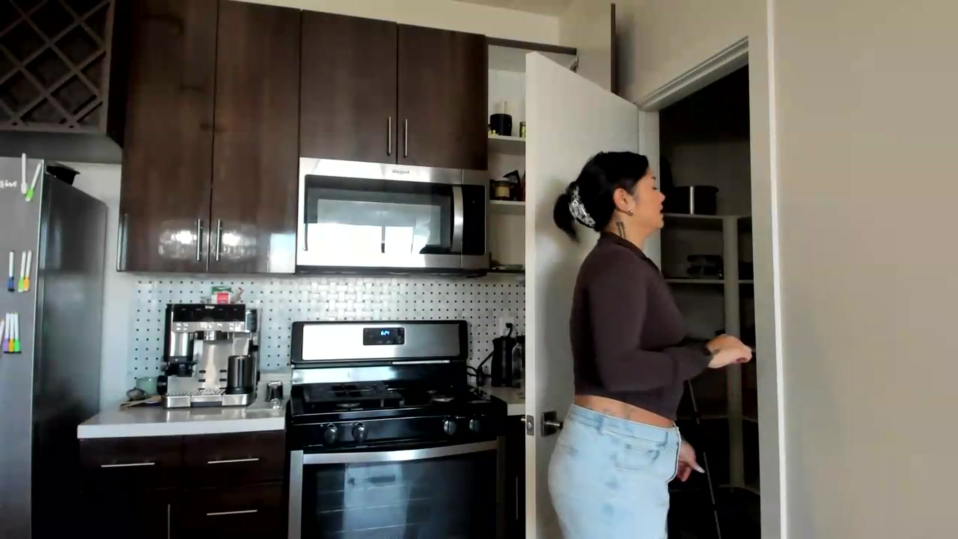 Gallery image thumbnail from YourGoddessLu's myfreecams stream on, 07/24/2026, 01:33 image 18 of 20
