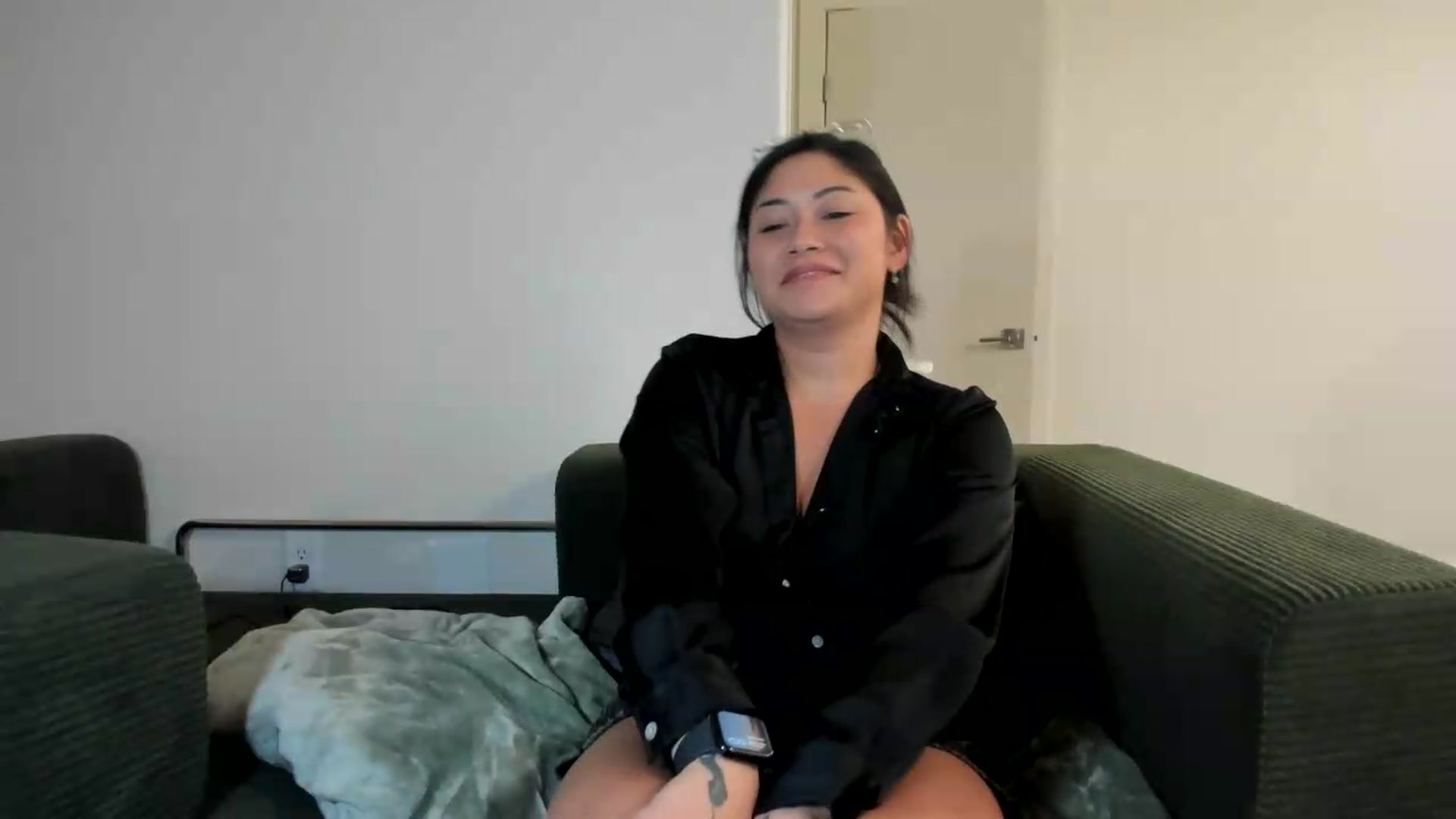 Gallery image thumbnail from YourGoddessLu's myfreecams stream on, 07/26/2026, 04:44 image 19 of 20