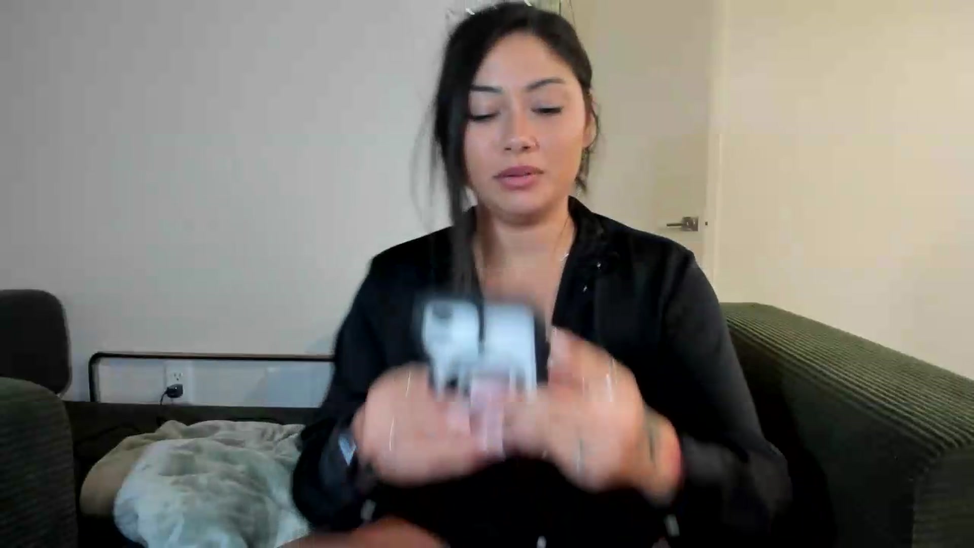 Gallery image thumbnail from YourGoddessLu's myfreecams stream on, 07/26/2026, 04:44 image 13 of 20