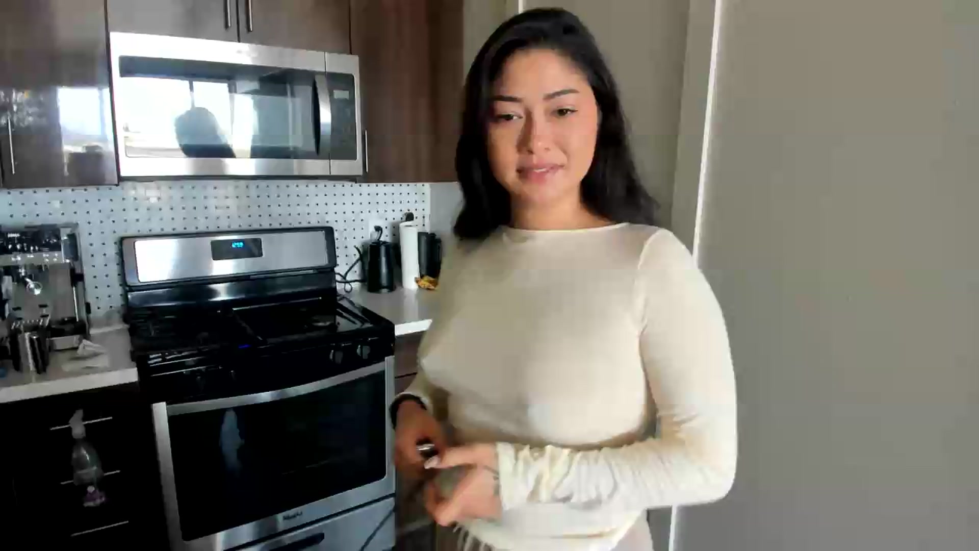 Gallery image thumbnail from YourGoddessLu's myfreecams stream on, 07/26/2026, 20:37 image 1 of 20