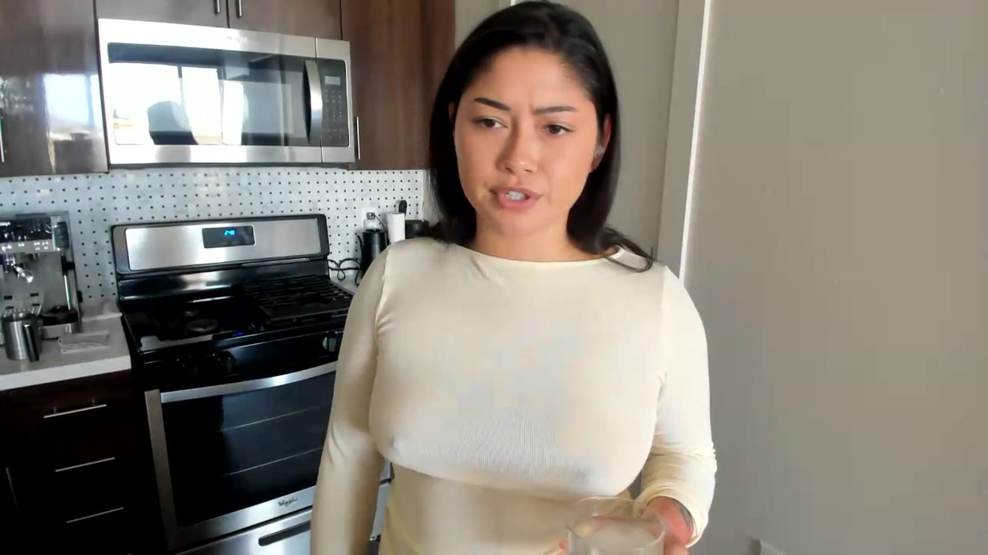 Gallery image thumbnail from YourGoddessLu's myfreecams stream on, 07/26/2026, 22:03 image 18 of 20