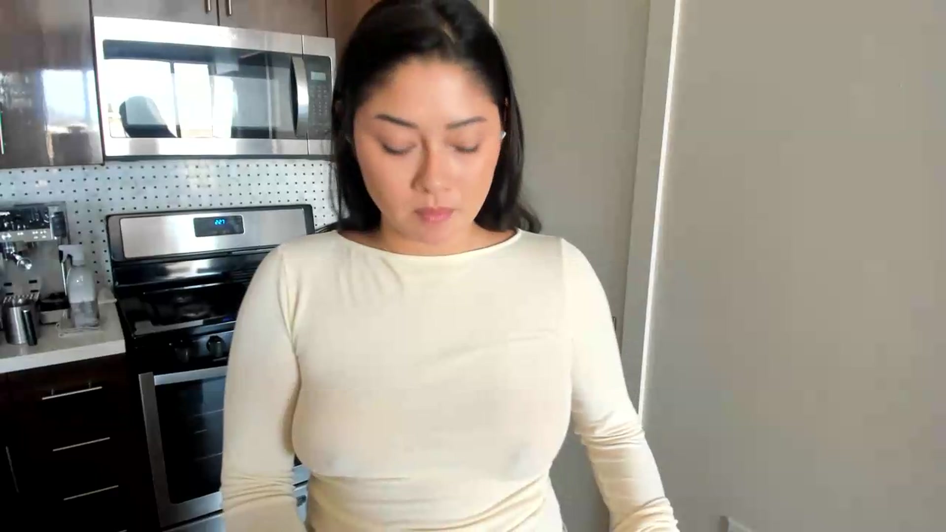 Gallery image thumbnail from YourGoddessLu's myfreecams stream on, 07/26/2026, 22:03 image 13 of 20