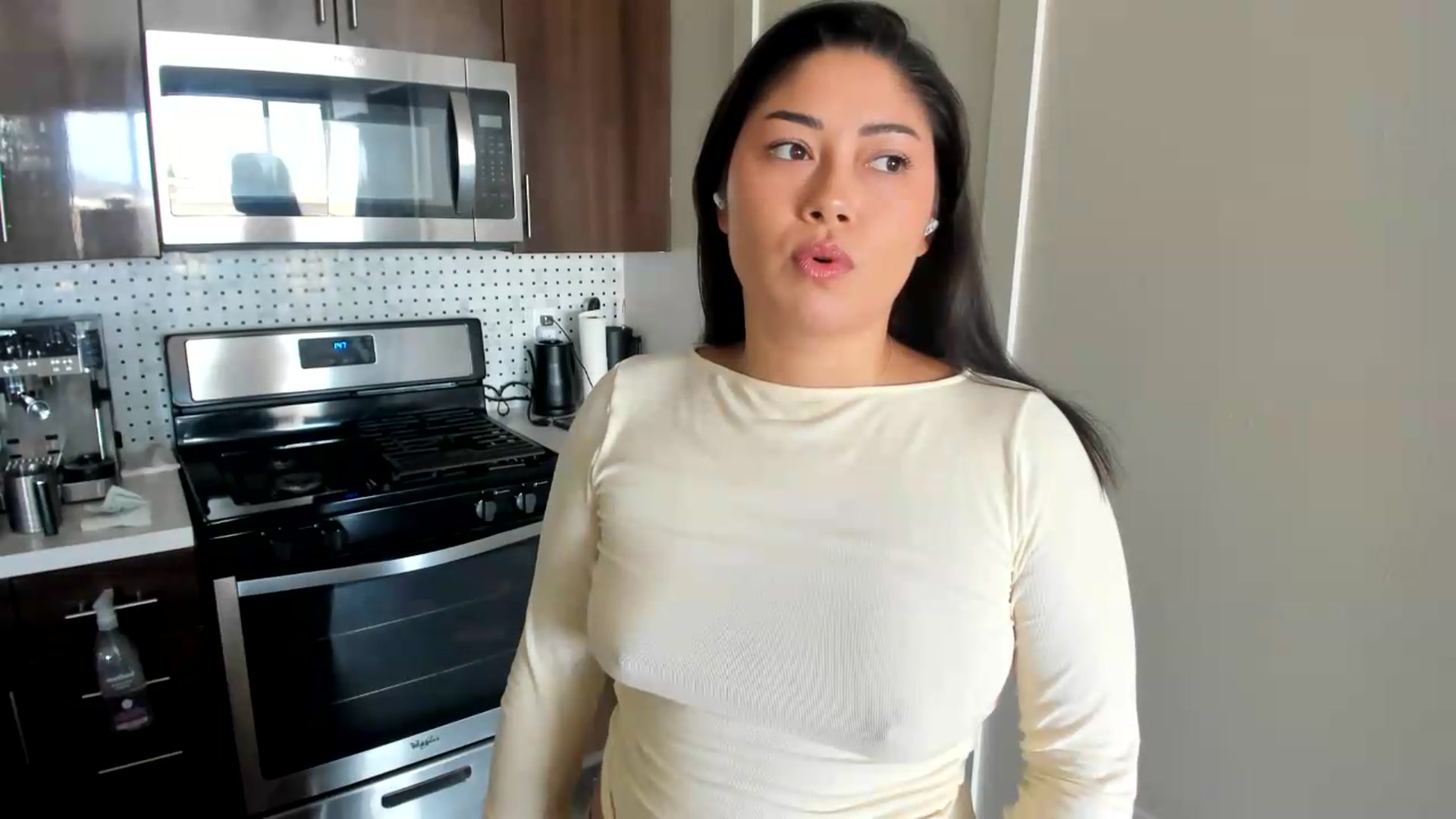 Gallery image thumbnail from YourGoddessLu's myfreecams stream on, 07/26/2026, 22:03 image 3 of 20