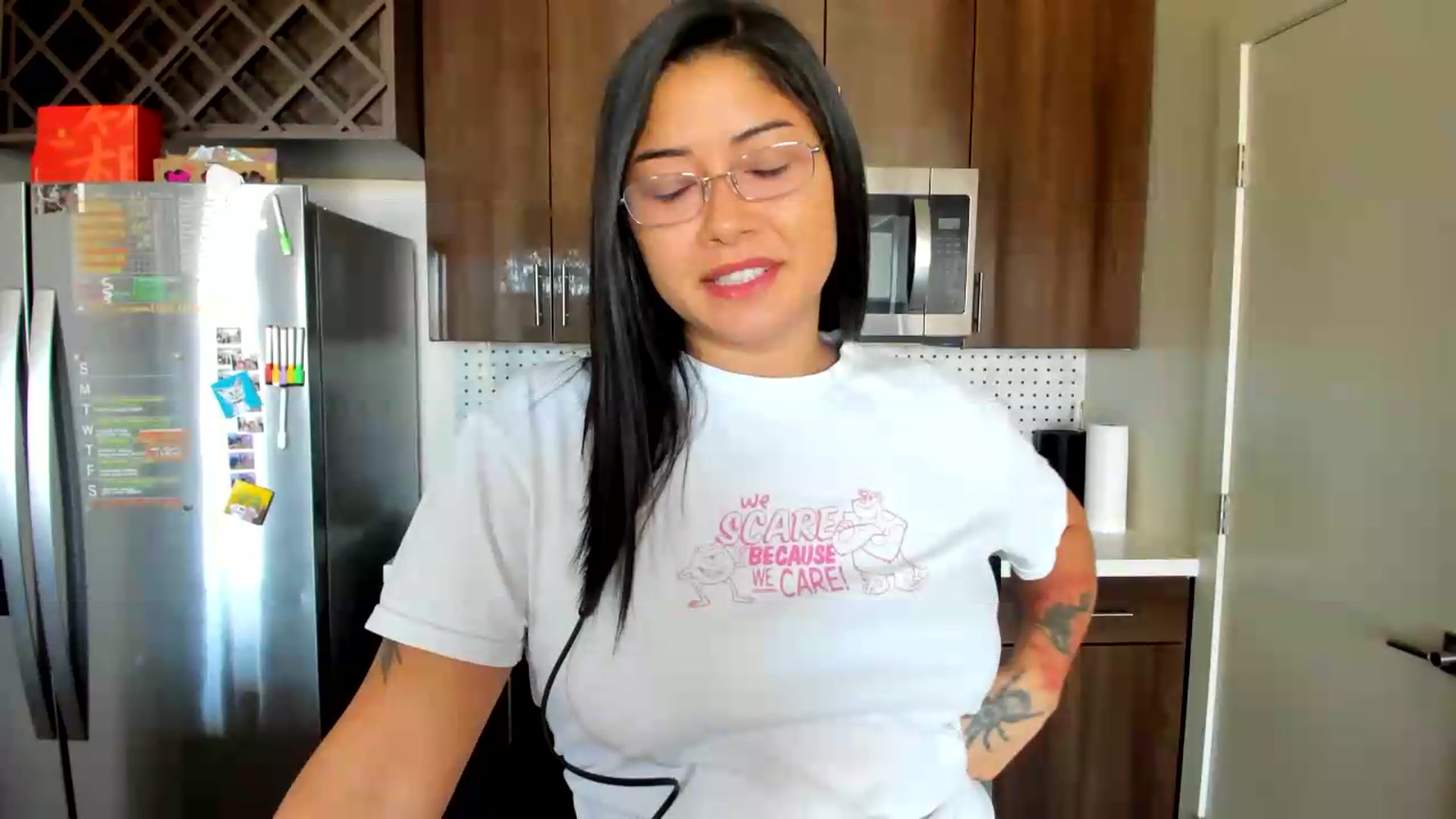 Gallery image thumbnail from YourGoddessLu's myfreecams stream on, 07/29/2026, 21:01 image 12 of 20