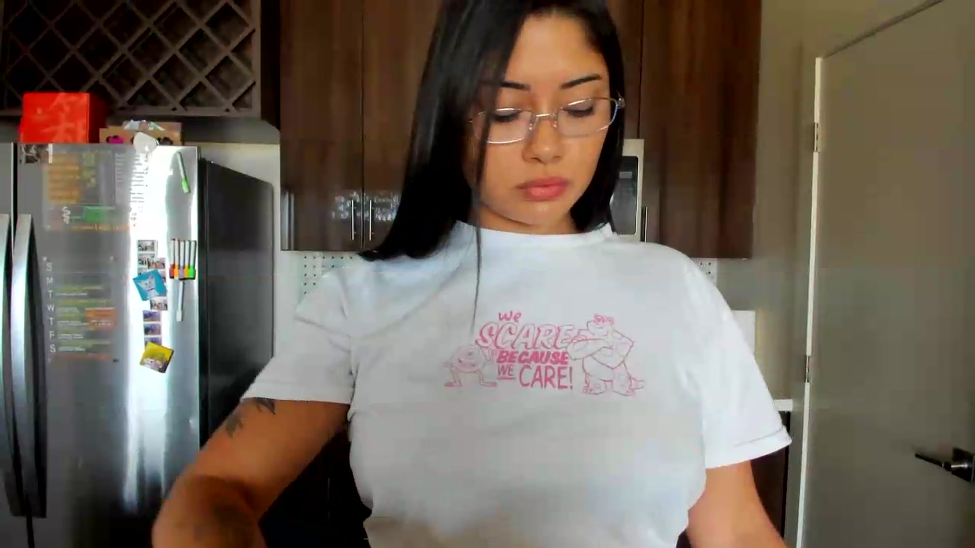 Gallery image thumbnail from YourGoddessLu's myfreecams stream on, 07/29/2026, 21:56 image 8 of 20