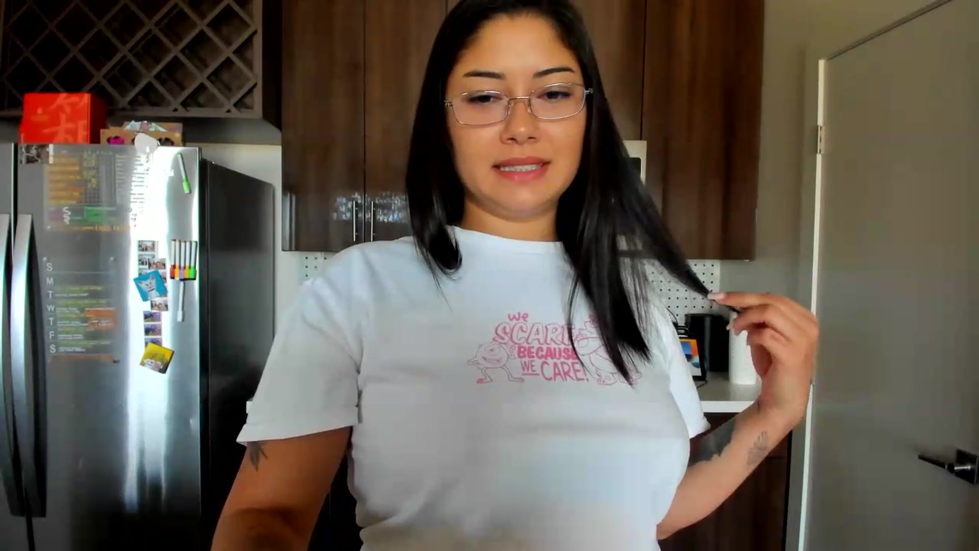 Gallery image thumbnail from YourGoddessLu's myfreecams stream on, 07/29/2026, 21:56 image 6 of 20