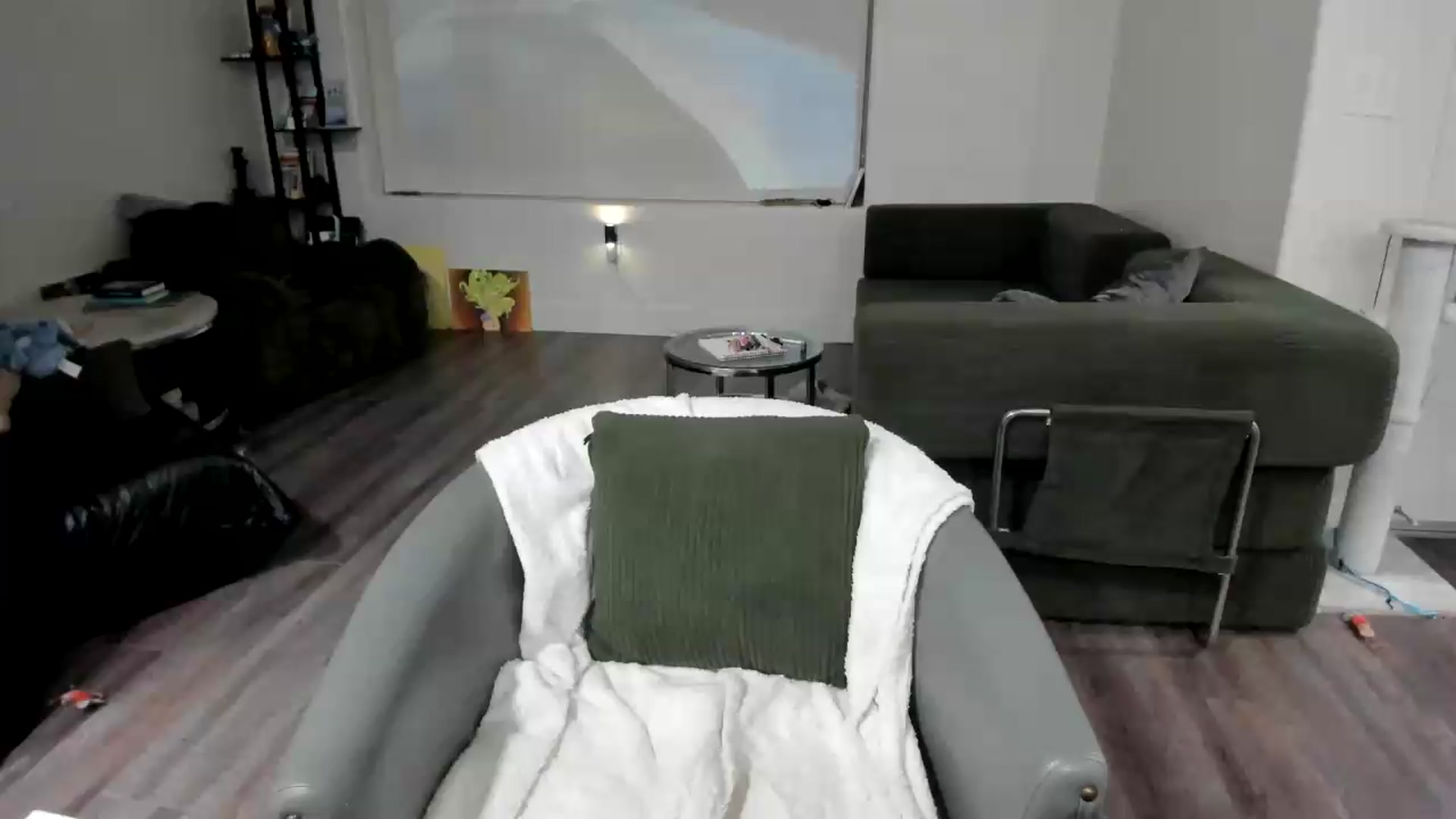 Gallery image thumbnail from YourGoddessLu's myfreecams stream on, 08/01/2026, 07:08 image 7 of 20