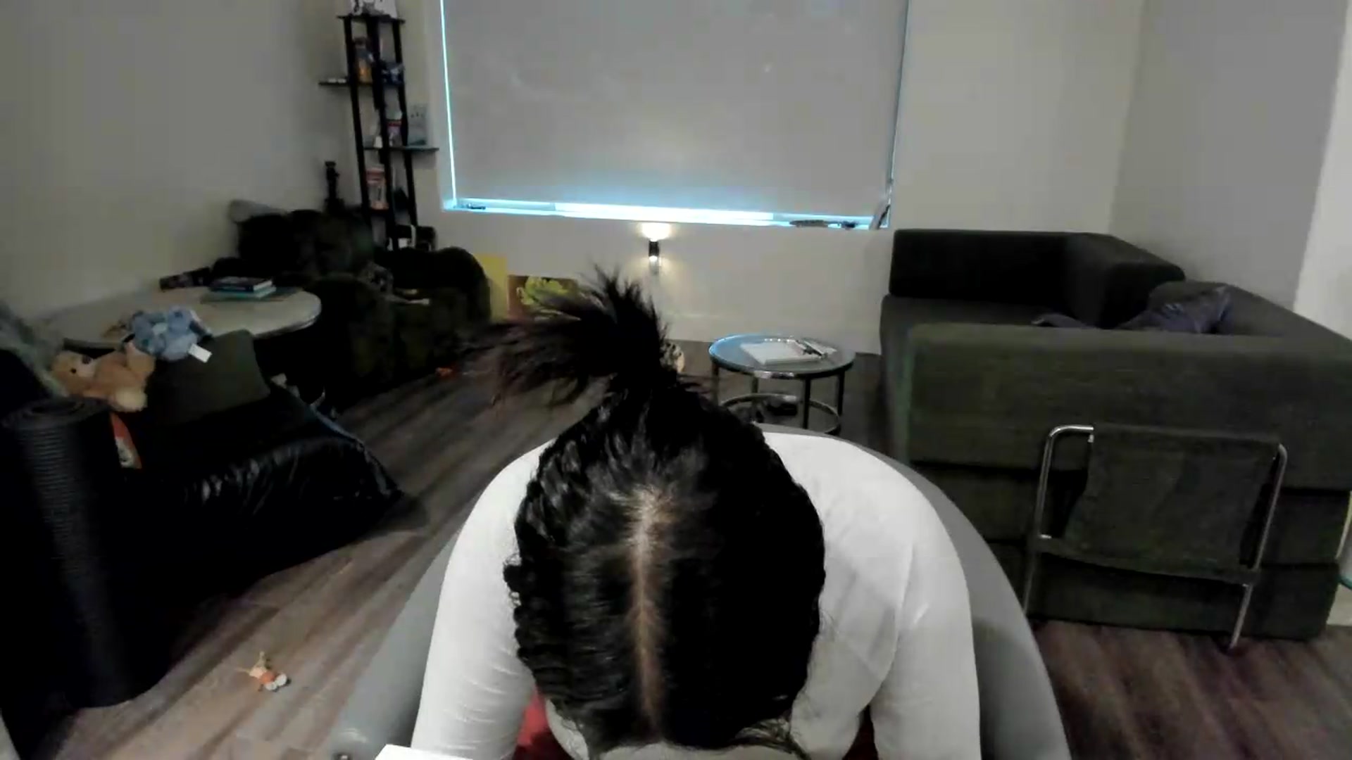 Gallery image thumbnail from YourGoddessLu's myfreecams stream on, 08/02/2026, 21:15 image 15 of 20