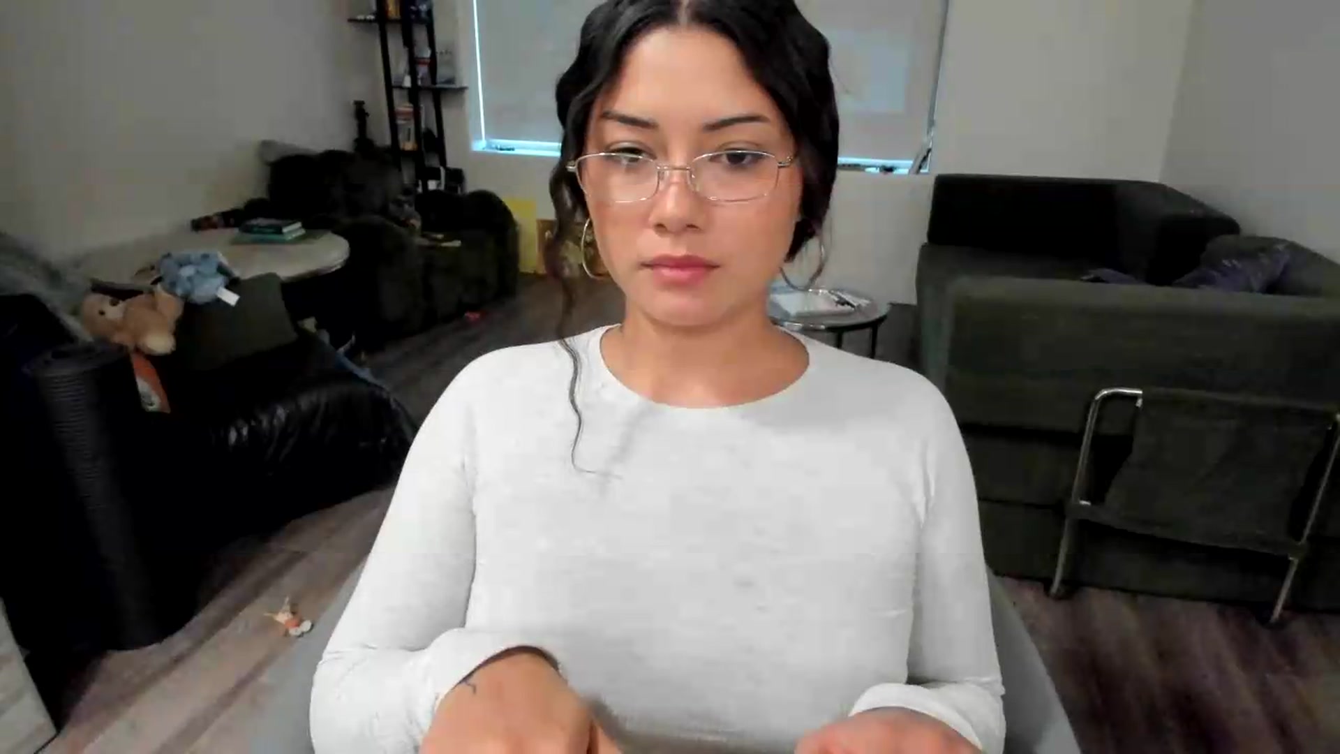 Gallery image thumbnail from YourGoddessLu's myfreecams stream on, 08/02/2026, 21:15 image 9 of 20