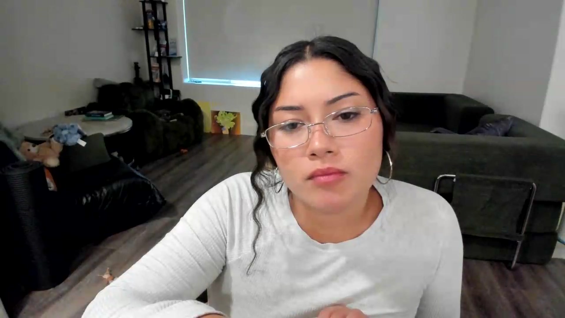 Gallery image thumbnail from YourGoddessLu's myfreecams stream on, 08/02/2026, 21:15 image 19 of 20
