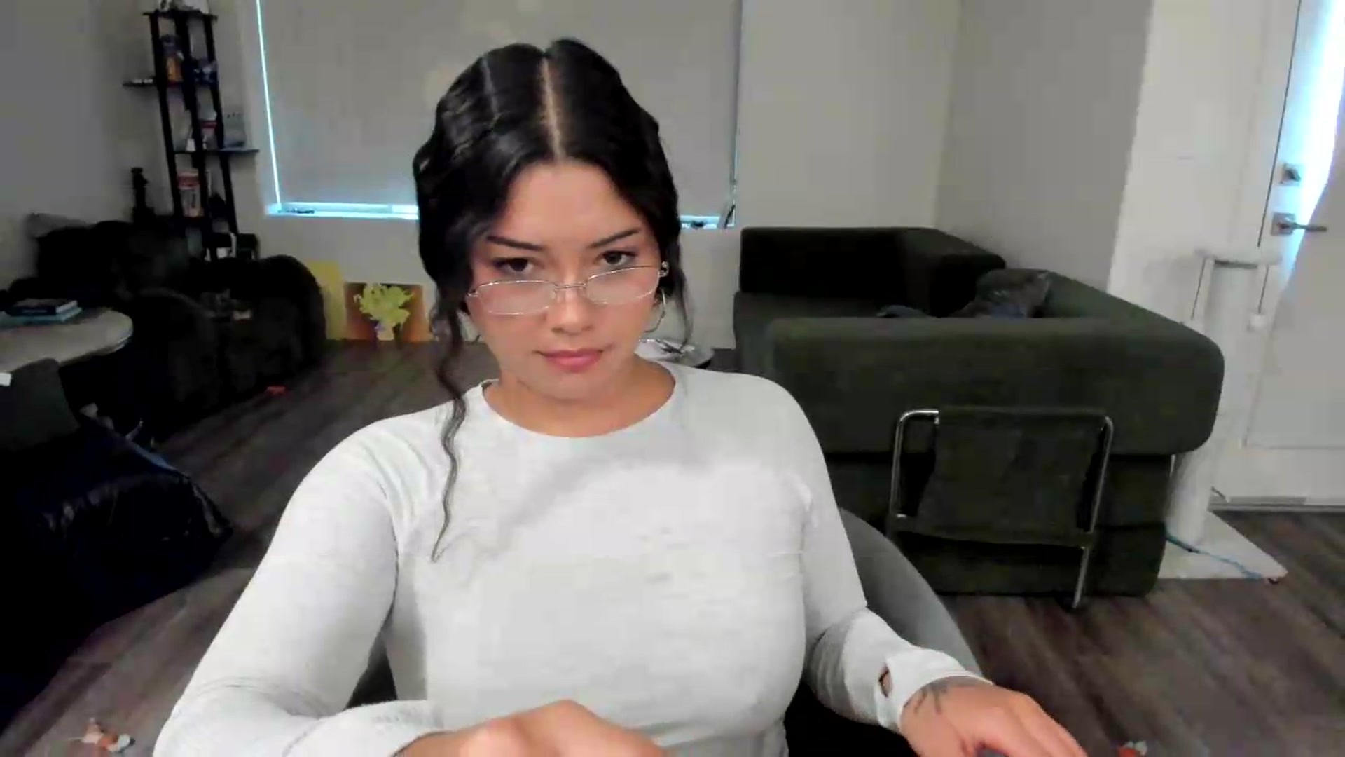 Gallery image thumbnail from YourGoddessLu's myfreecams stream on, 08/02/2026, 22:46 image 5 of 20