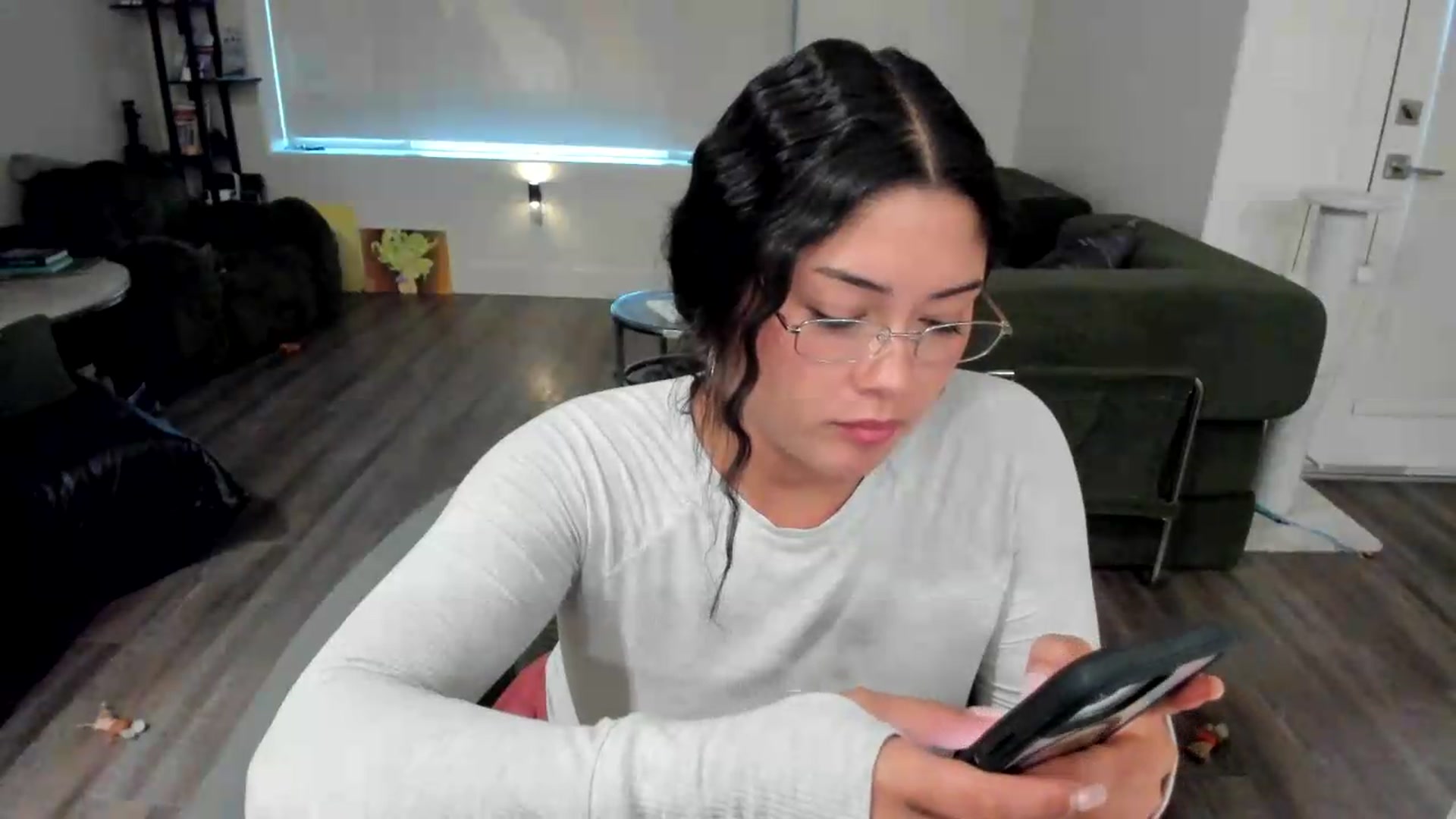 Gallery image thumbnail from YourGoddessLu's myfreecams stream on, 08/02/2026, 22:46 image 16 of 20