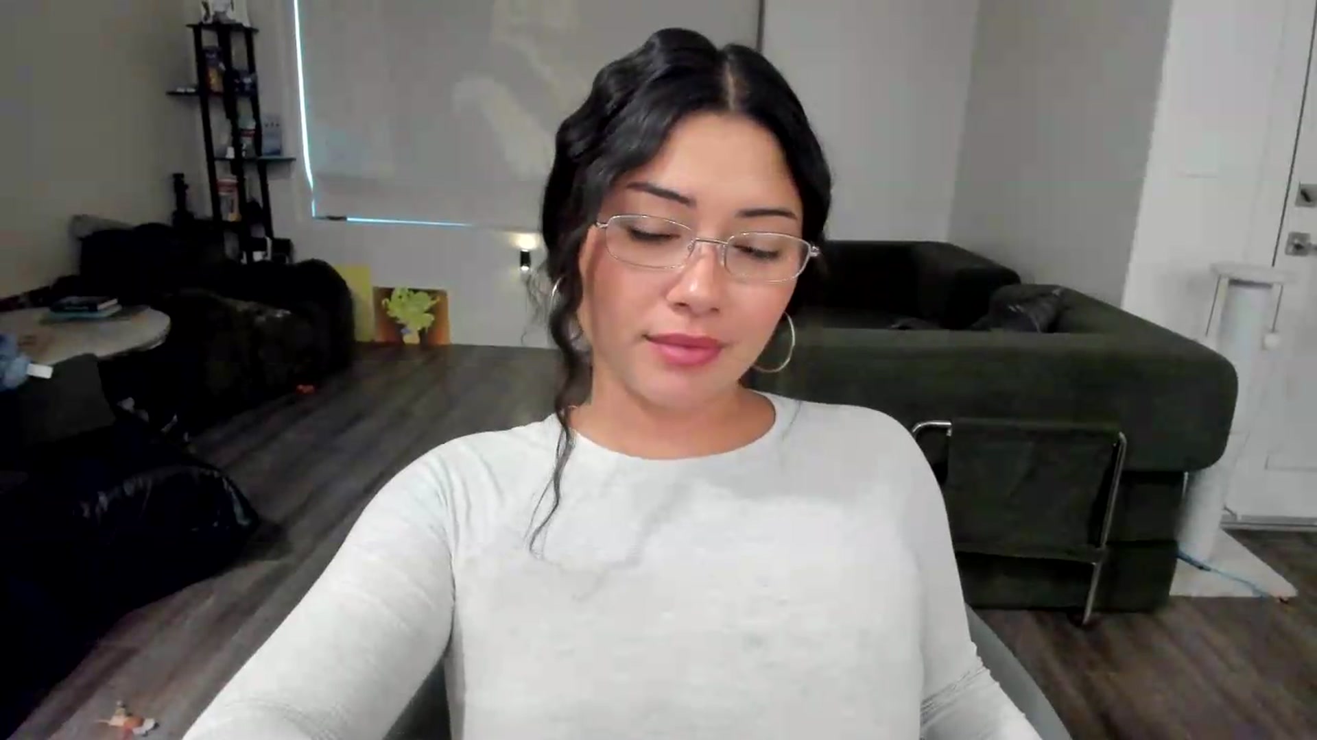 Gallery image thumbnail from YourGoddessLu's myfreecams stream on, 08/03/2026, 24:04 image 8 of 20