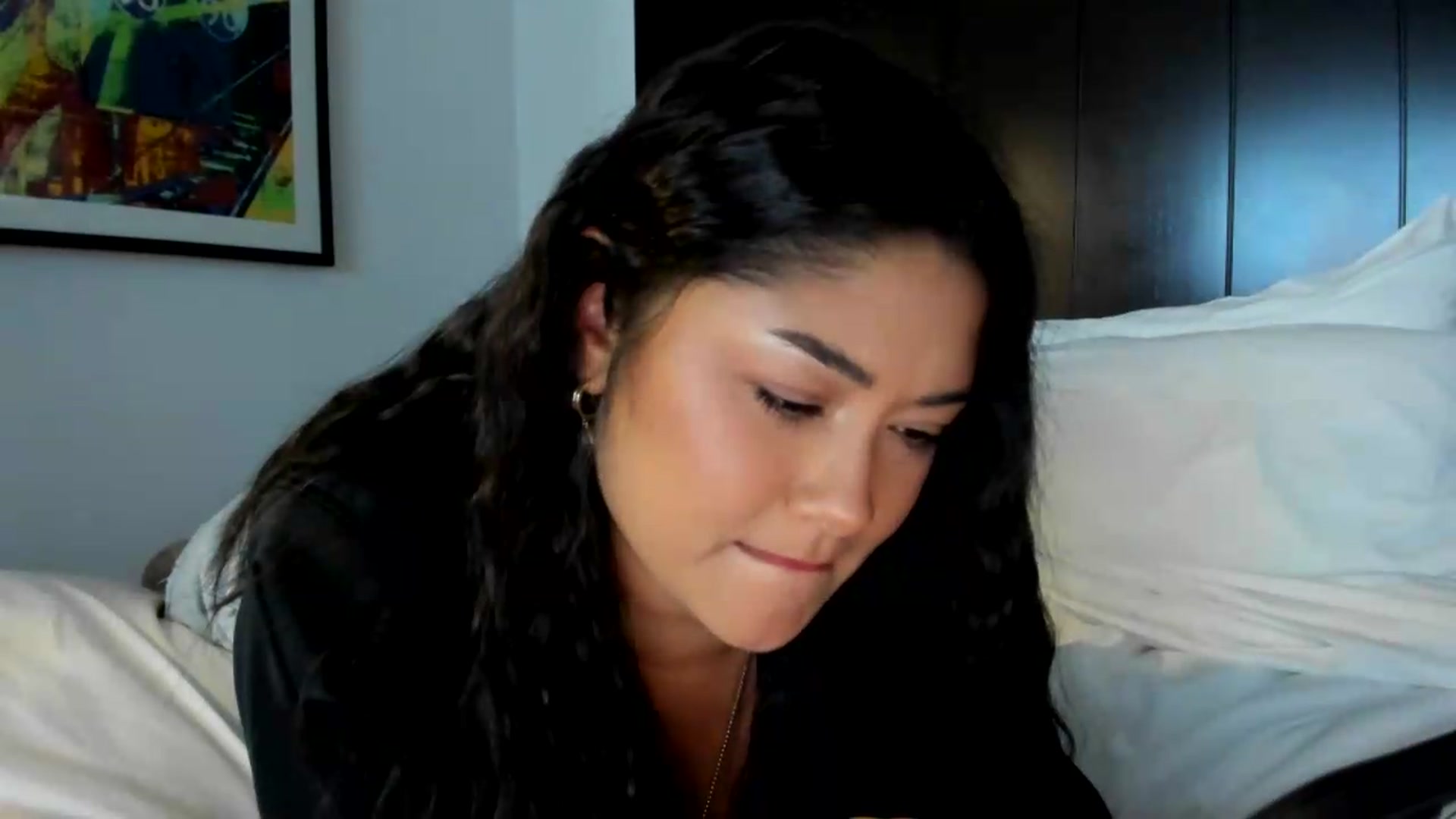 Gallery image thumbnail from YourGoddessLu's myfreecams stream on, 08/06/2026, 24:24 image 15 of 20