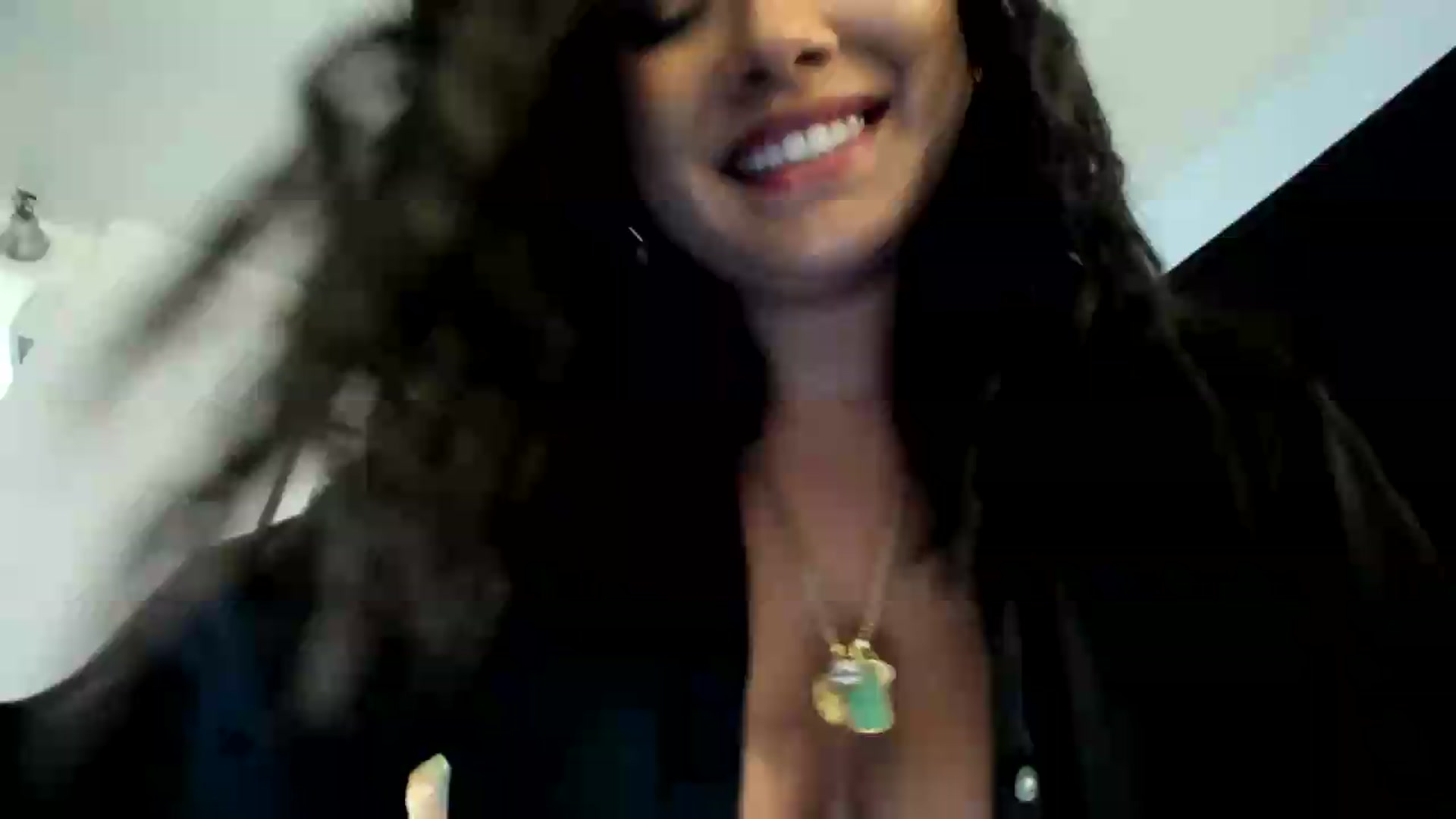 Gallery image thumbnail from YourGoddessLu's myfreecams stream on, 08/06/2026, 24:51 image 16 of 20