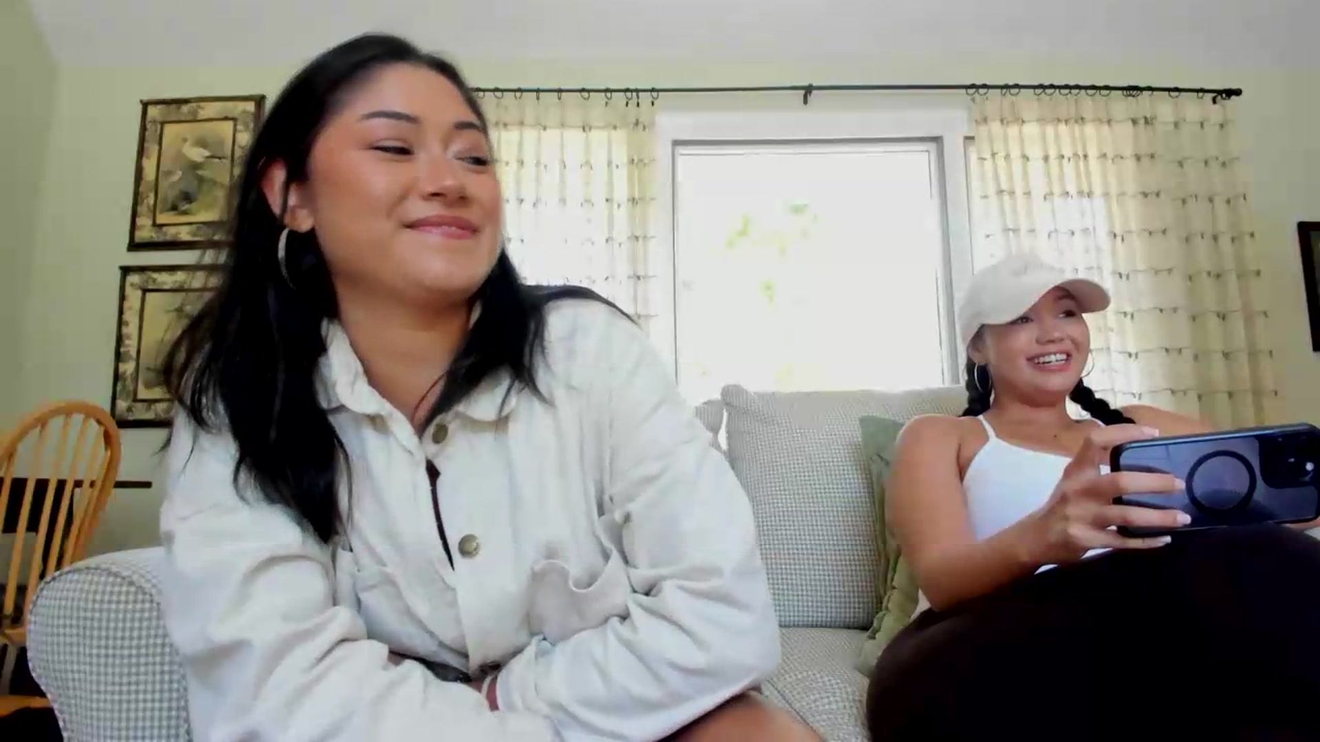 Gallery image thumbnail from YourGoddessLu's myfreecams stream on, 08/08/2026, 18:33 image 12 of 20