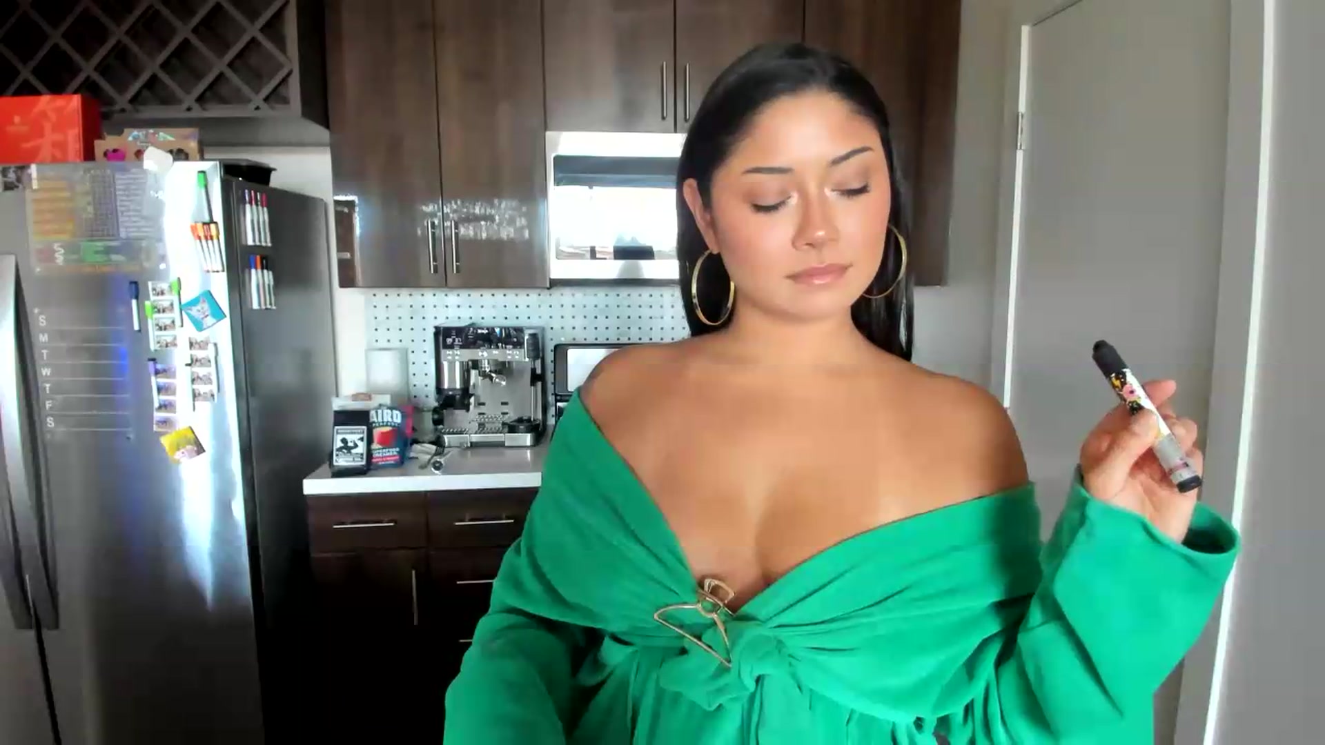 Gallery image thumbnail from YourGoddessLu's myfreecams stream on, 08/15/2026, 22:52 image 17 of 20