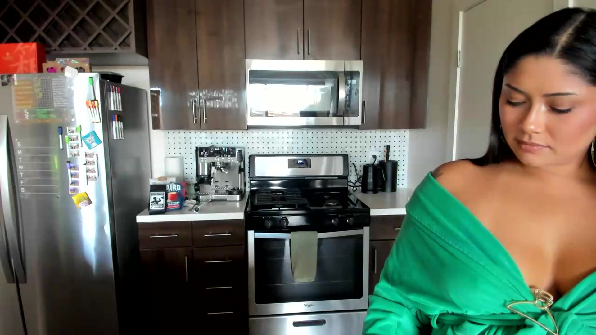 Gallery image thumbnail from YourGoddessLu's myfreecams stream on, 08/15/2026, 22:52 image 18 of 20