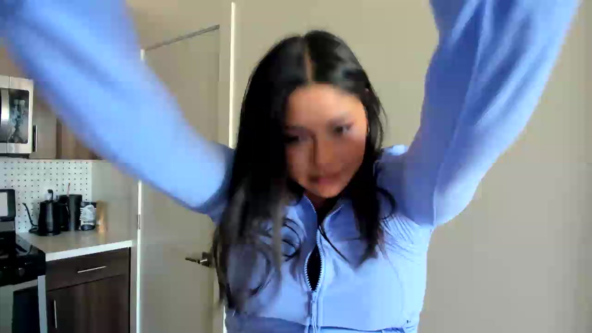 Gallery image thumbnail from YourGoddessLu's myfreecams stream on, 08/17/2026, 23:06 image 10 of 20