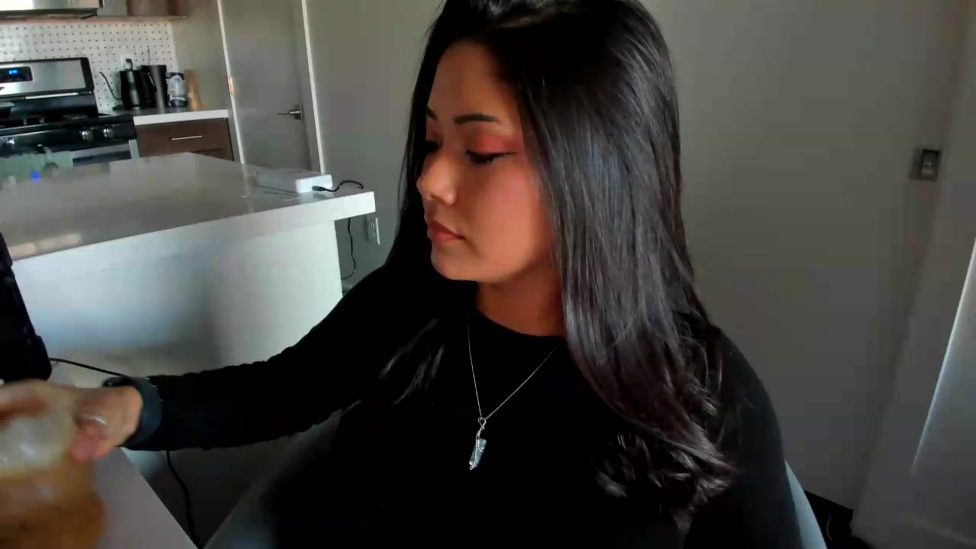 Gallery image thumbnail from YourGoddessLu's myfreecams stream on, 08/18/2026, 01:52 image 13 of 20