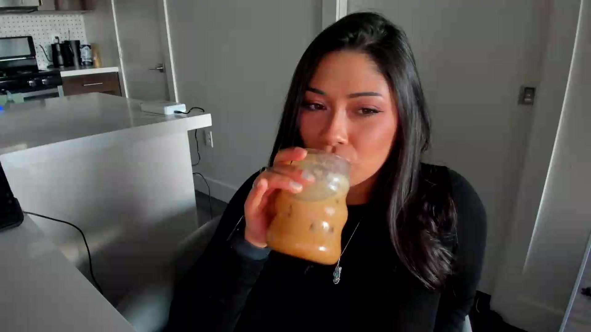Gallery image thumbnail from YourGoddessLu's myfreecams stream on, 08/18/2026, 01:52 image 20 of 20