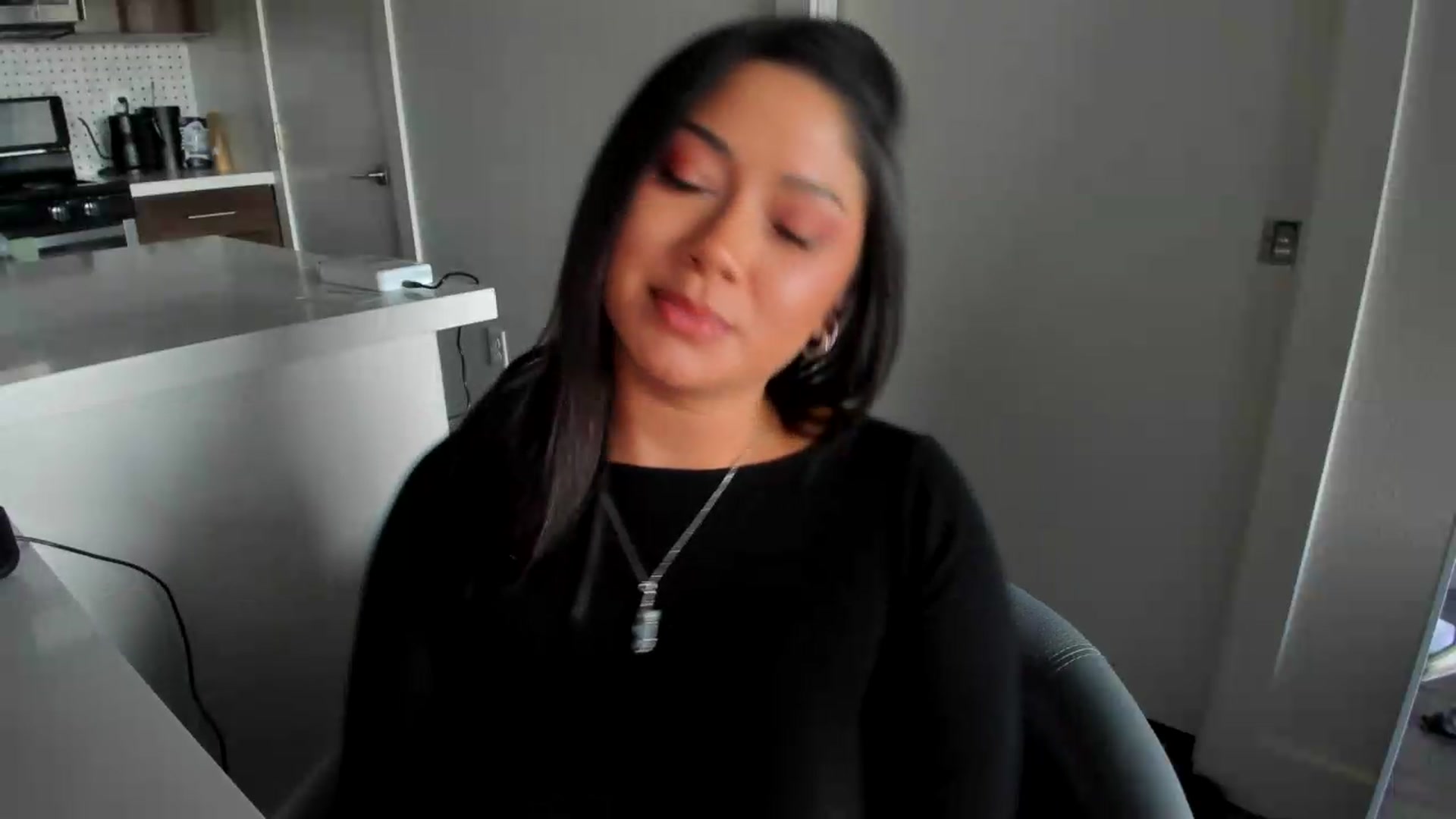 Gallery image thumbnail from YourGoddessLu's myfreecams stream on, 08/18/2026, 02:15 image 3 of 20