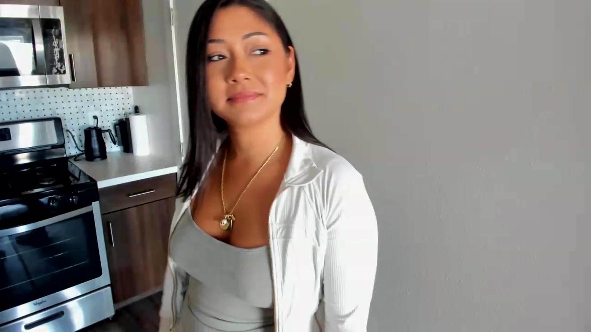 Gallery image thumbnail from YourGoddessLu's myfreecams stream on, 08/22/2026, 23:38 image 4 of 20