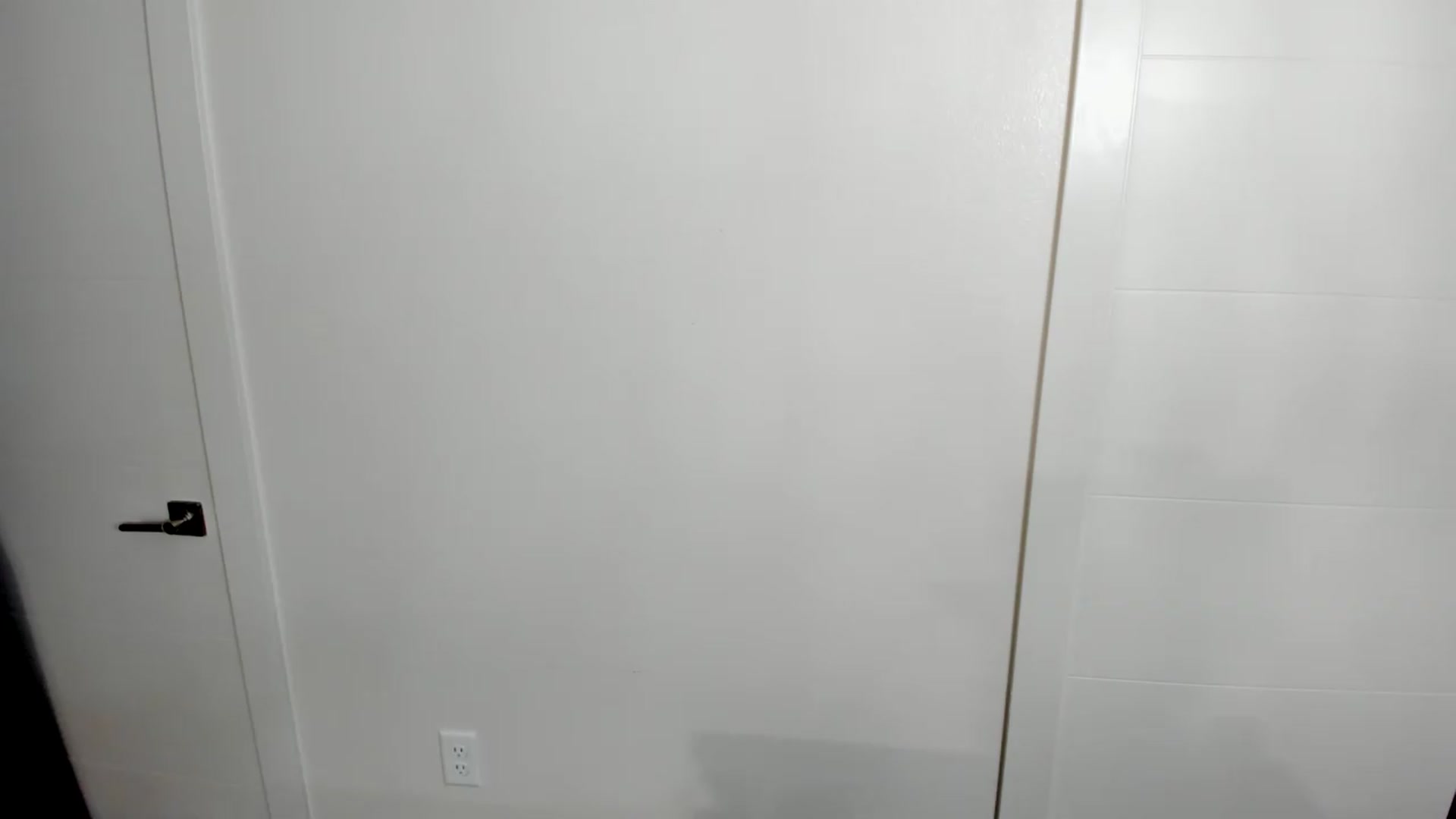 Gallery image thumbnail from YourGoddessLu's myfreecams stream on, 08/23/2026, 05:37 image 14 of 20