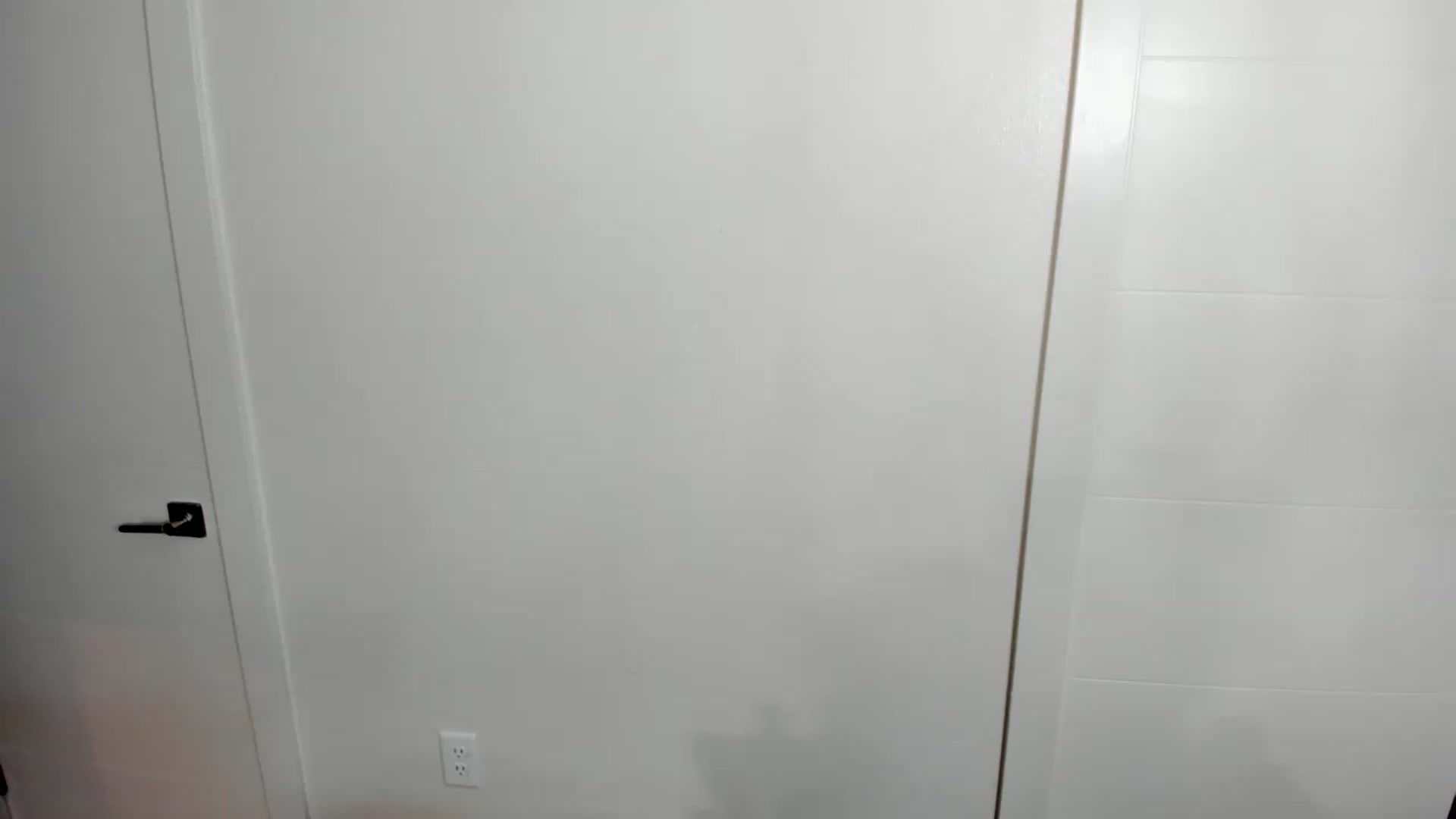 Gallery image thumbnail from YourGoddessLu's myfreecams stream on, 08/23/2026, 05:37 image 18 of 20