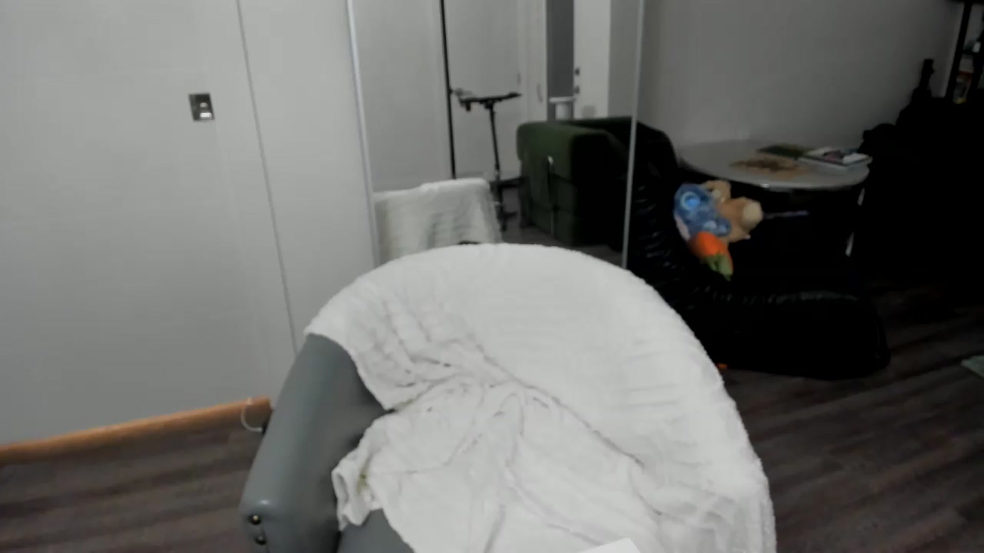 Gallery image thumbnail from YourGoddessLu's myfreecams stream on, 08/24/2026, 03:15 image 4 of 20