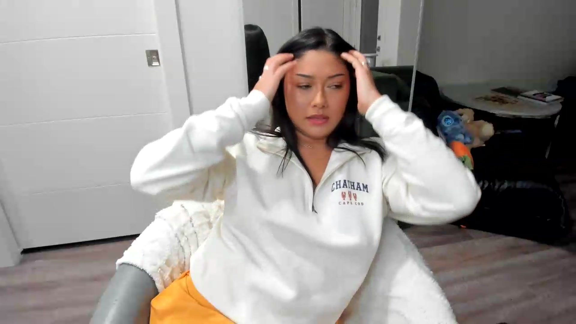 Gallery image thumbnail from YourGoddessLu's myfreecams stream on, 08/24/2026, 03:15 image 9 of 20