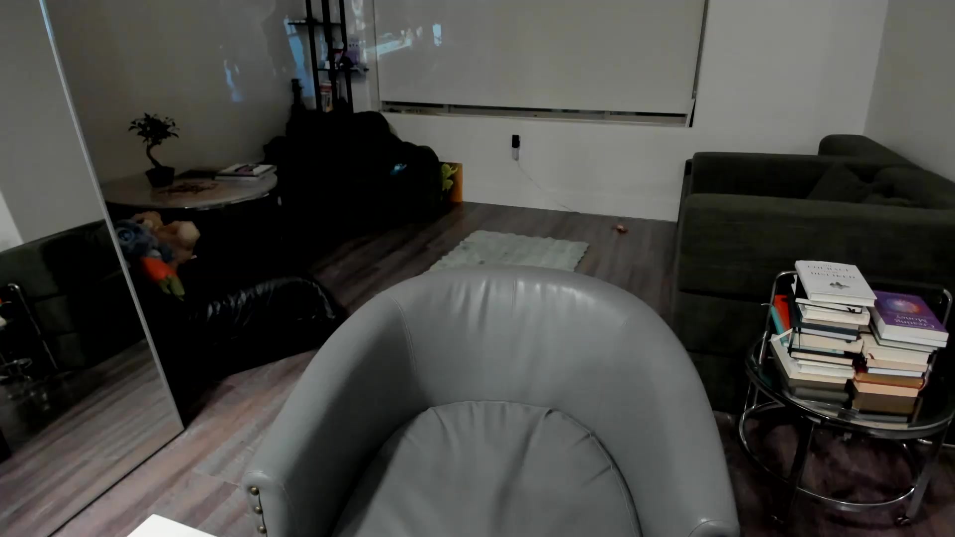 Gallery image thumbnail from YourGoddessLu's myfreecams stream on, 08/26/2026, 04:59 image 17 of 20