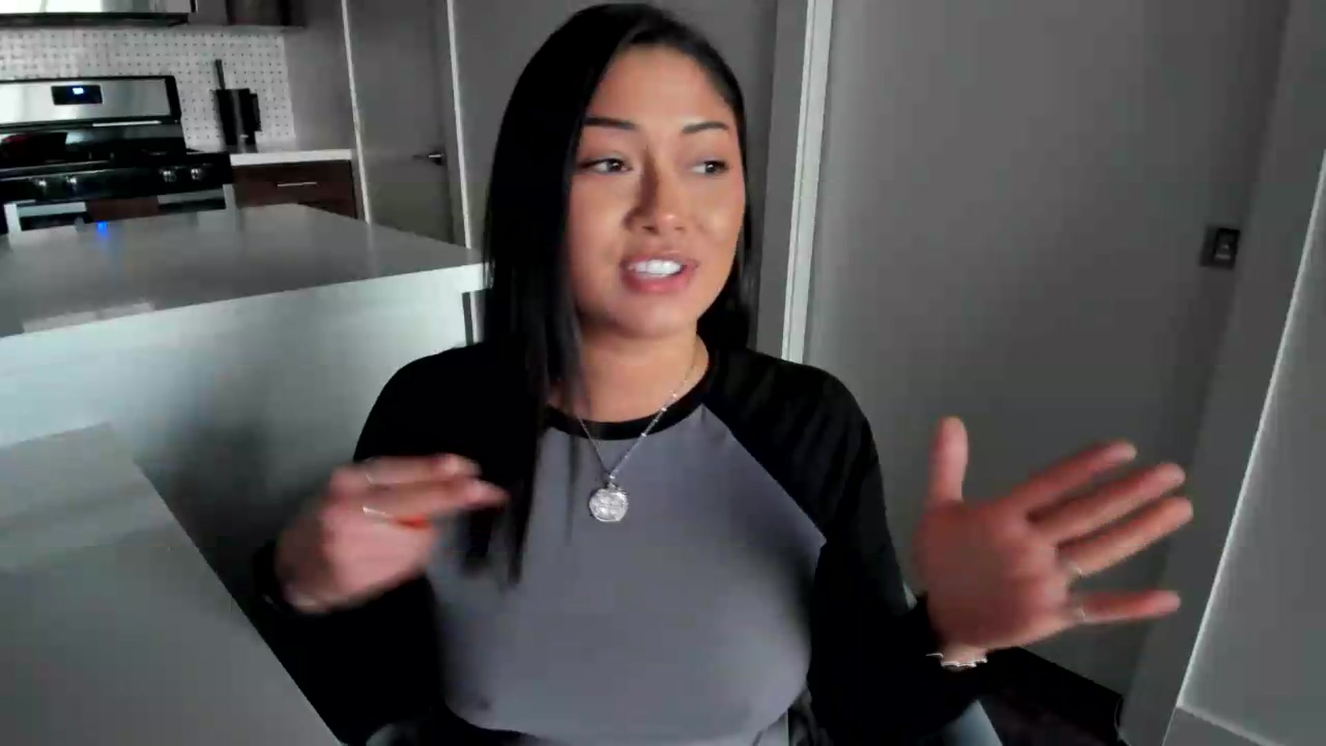 Gallery image thumbnail from YourGoddessLu's myfreecams stream on, 08/27/2026, 02:20 image 18 of 20