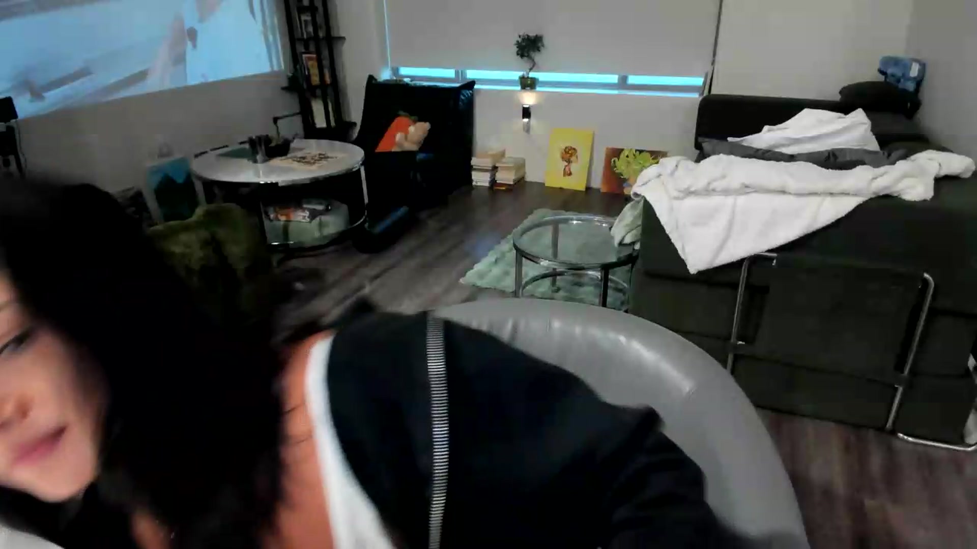 Gallery image thumbnail from YourGoddessLu's myfreecams stream on, 08/31/2026, 02:41 image 3 of 20