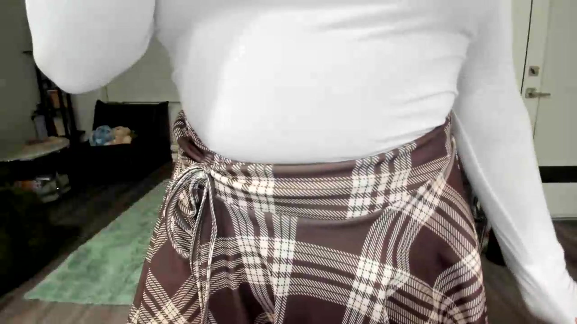 Gallery image thumbnail from YourGoddessLu's myfreecams stream on, 09/03/2026, 05:32 image 15 of 20