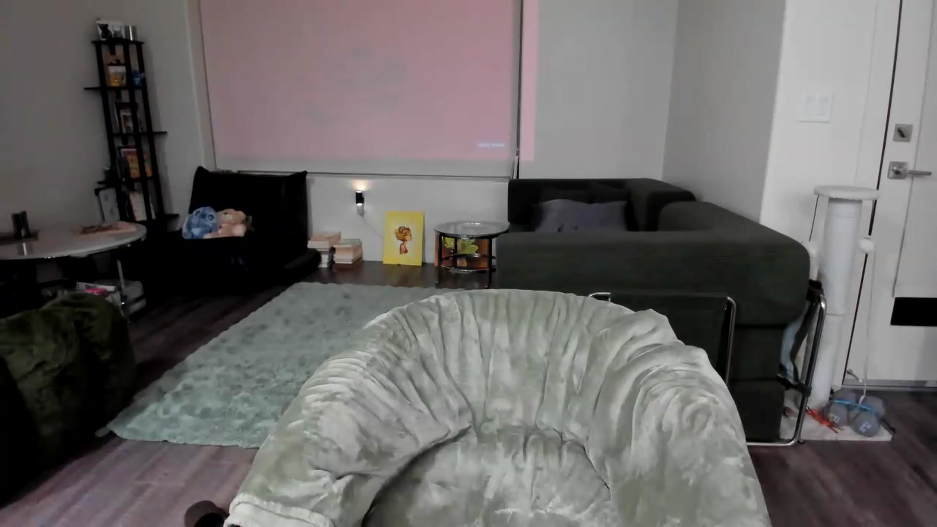 Gallery image thumbnail from YourGoddessLu's myfreecams stream on, 09/04/2026, 06:58 image 5 of 20