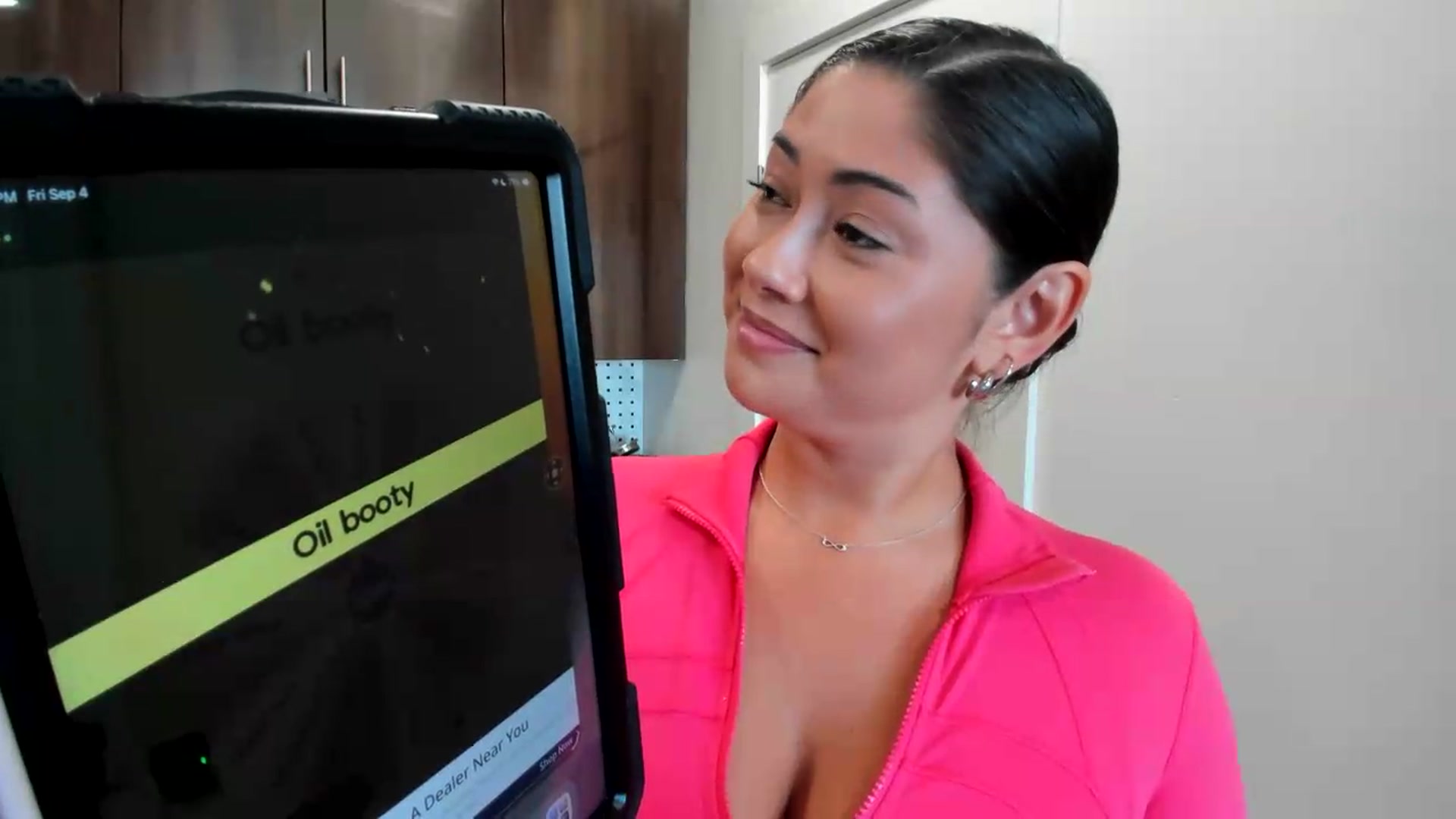 Gallery image thumbnail from YourGoddessLu's myfreecams stream on, 09/04/2026, 23:04 image 9 of 20